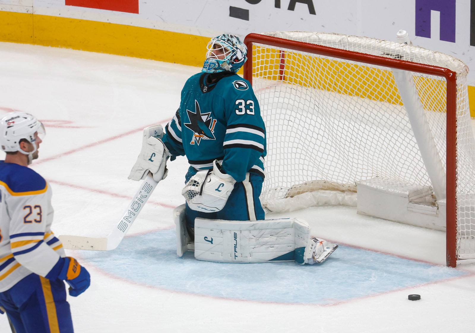 BNG-L-SHARKS-0320-18_1104653911.jpg