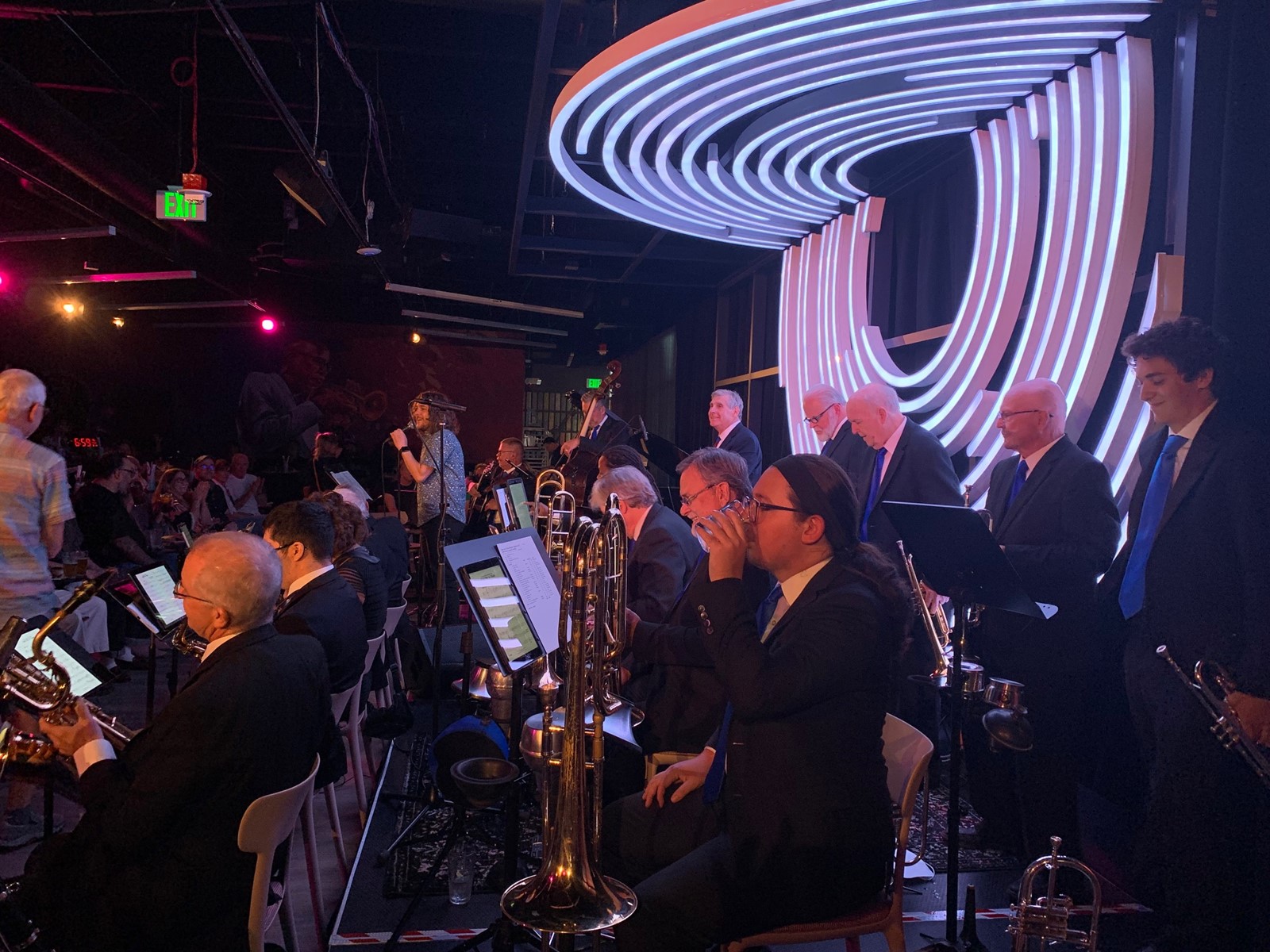 TDP-L-FE29MUSICIANS_1094650775.jpg