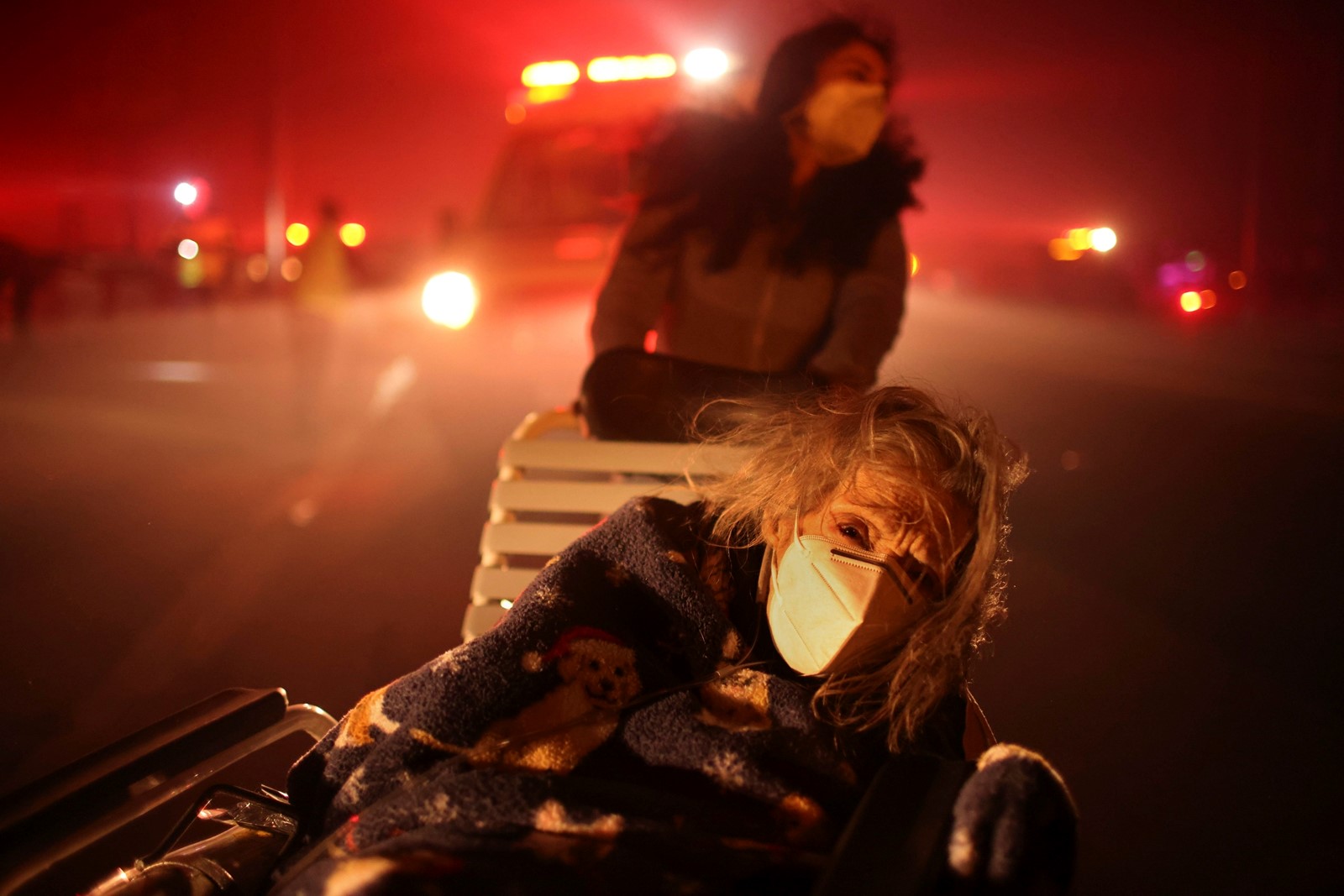 California_Wildfires_Emergency_Alerts_18348--57f67_1089196631.jpg