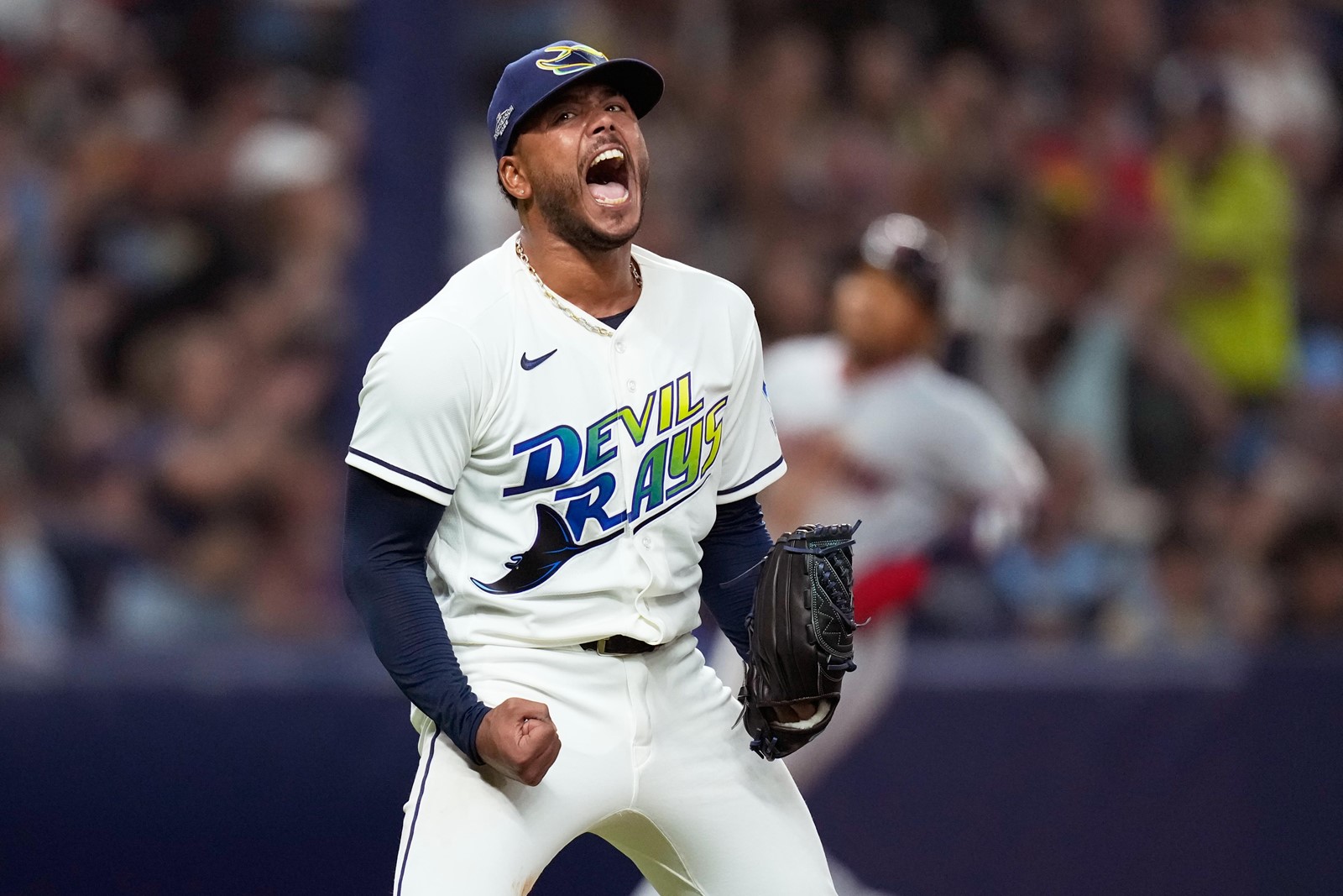 APTOPIX_ALCS_Guardians_Rays_Baseball_67222-1_1111941178.jpg