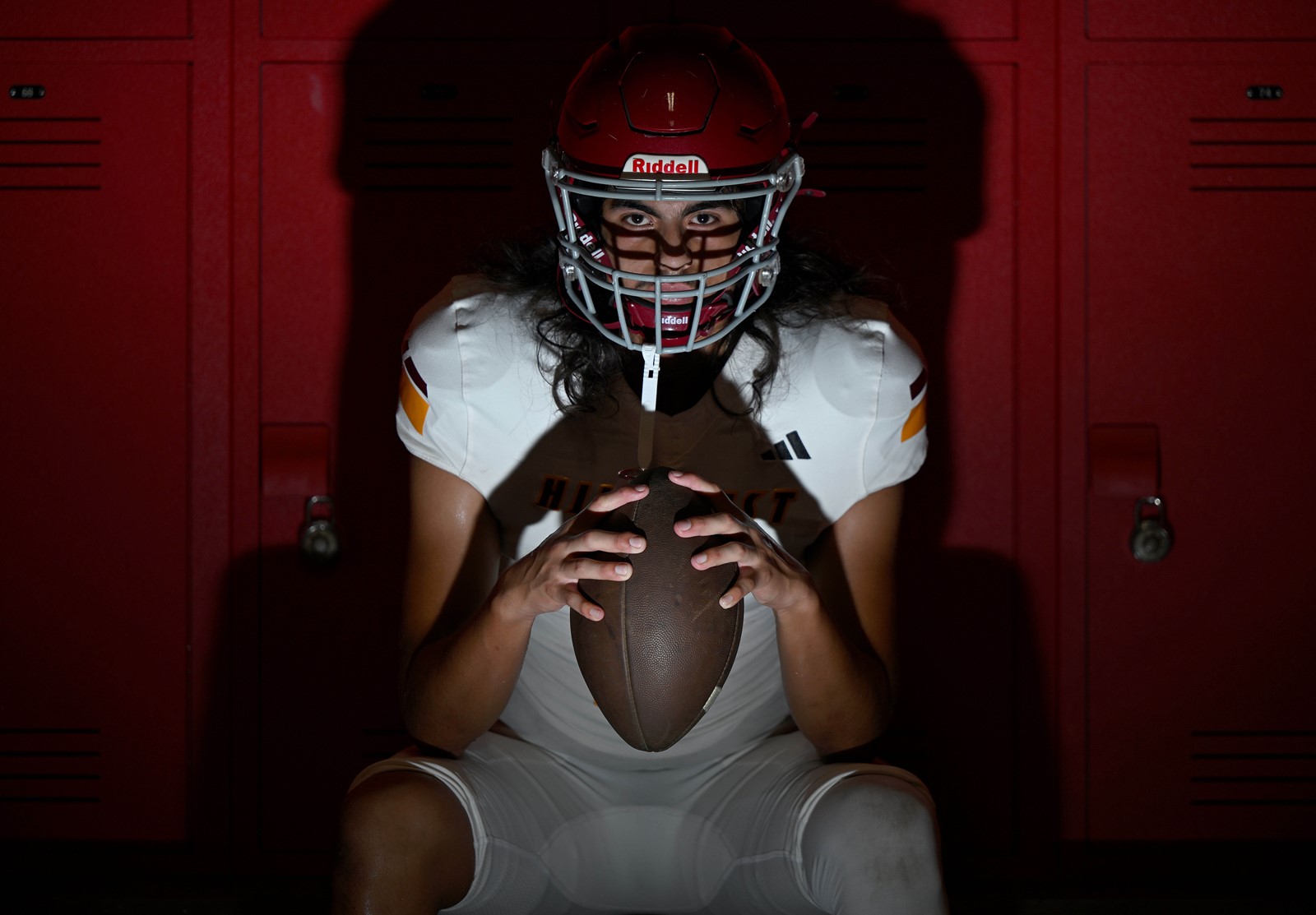 RPE-L-FB-SANDOVAL-0906-01-WL_1083478138.jpg