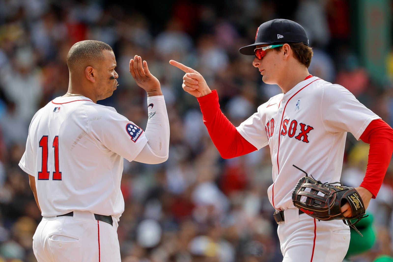 Yankees_Red_Sox_Baseball_54675--8a9d6_1094337634.jpg