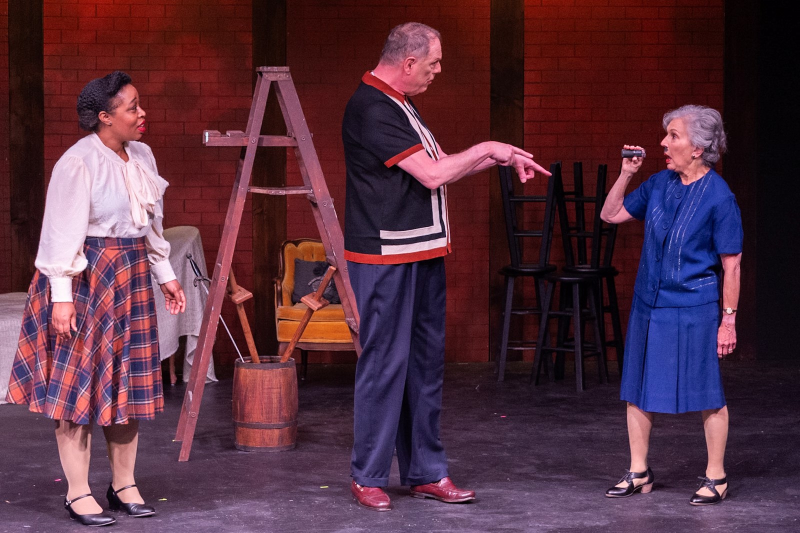 MIJ-L-THEATER-WBOX-0717-02_1095389933.jpg
