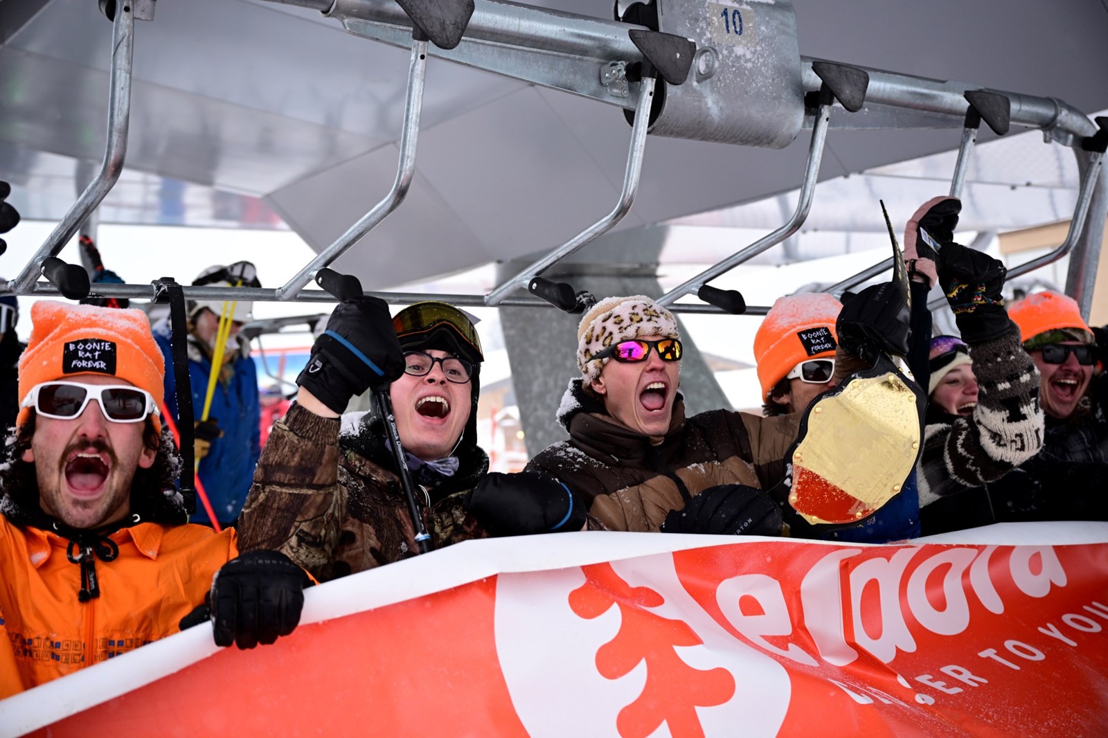 TDP-L-skiopening110724-cha-1086_1095146841.jpg