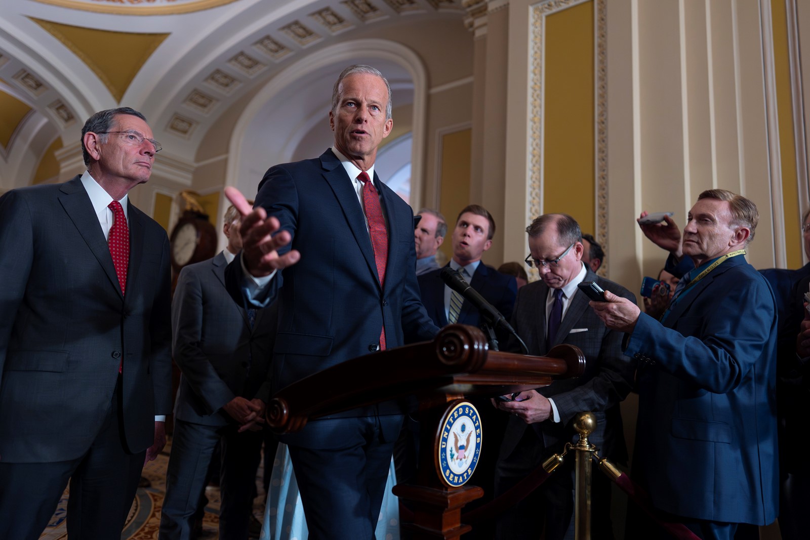 Congress_Tax_Cuts_54984--f4236_1094666119.jpg