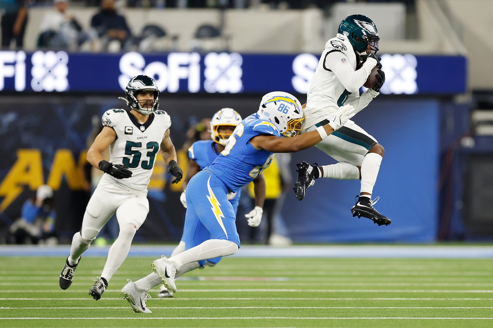 Eagles_Chargers_Football_01058--d1cbd_1100855995.jpg