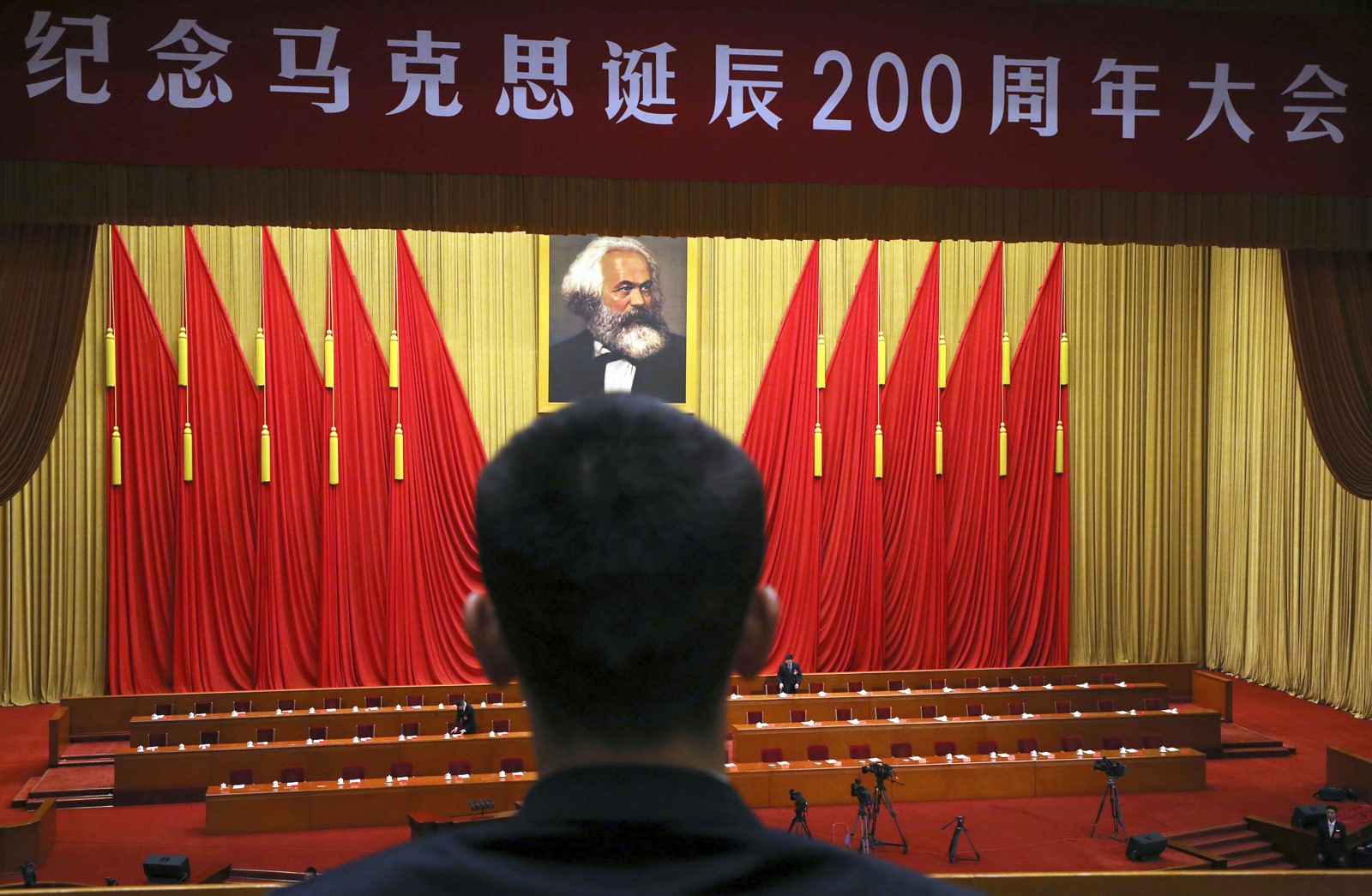china_mad_for_marx_12532_jpg_2947e_1094948313.jpg