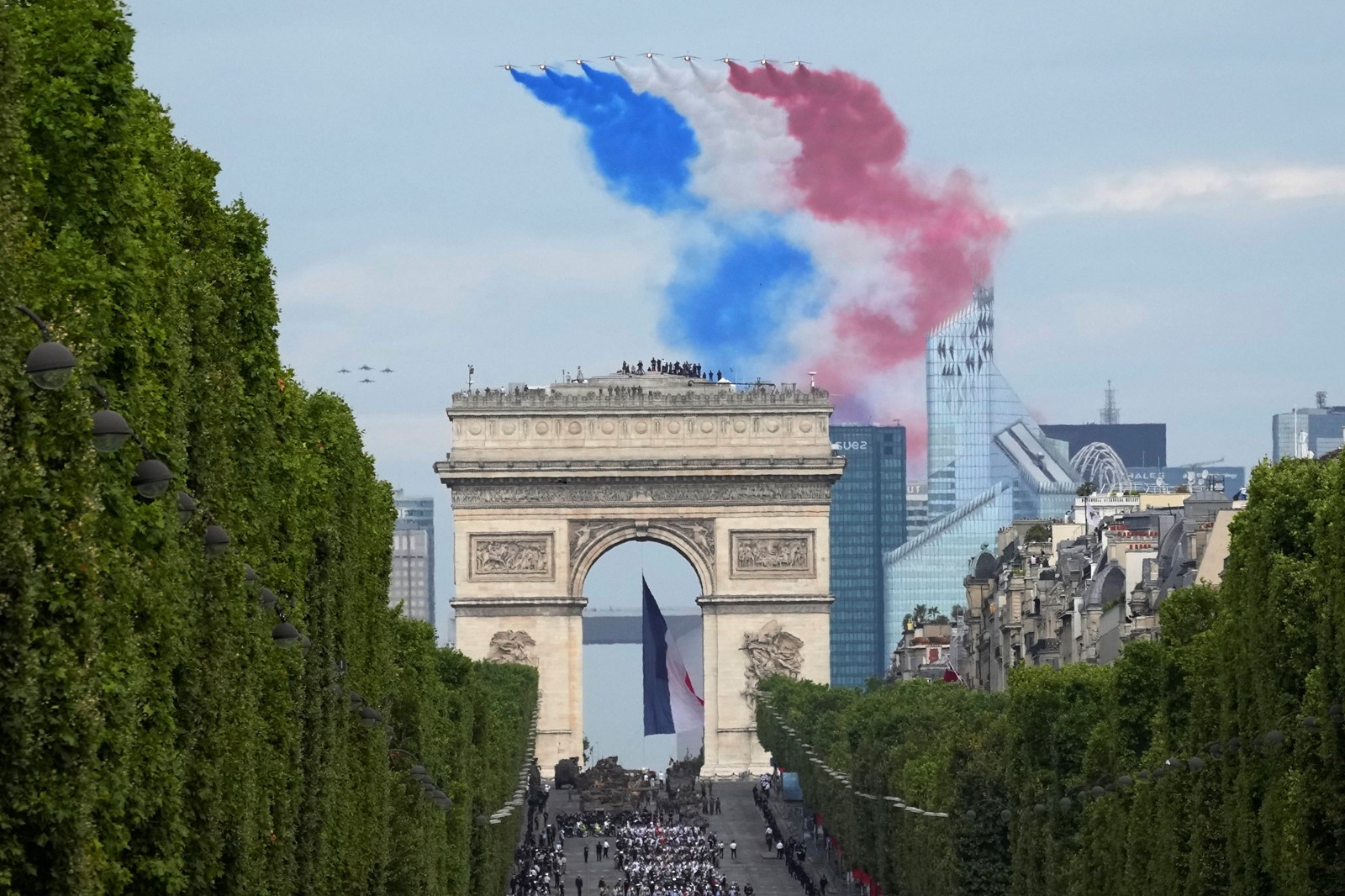 France_Bastille_Day_74693--983a3_1064894007.jpg