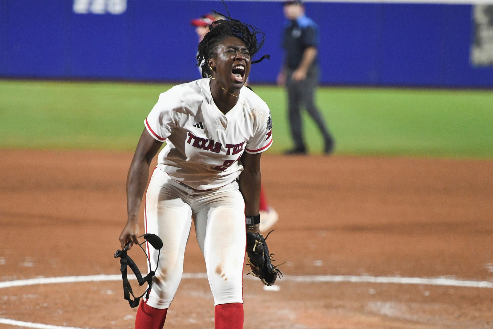 Texas_Texas_Tech_Softball_59130--19a90_1093936113.jpg
