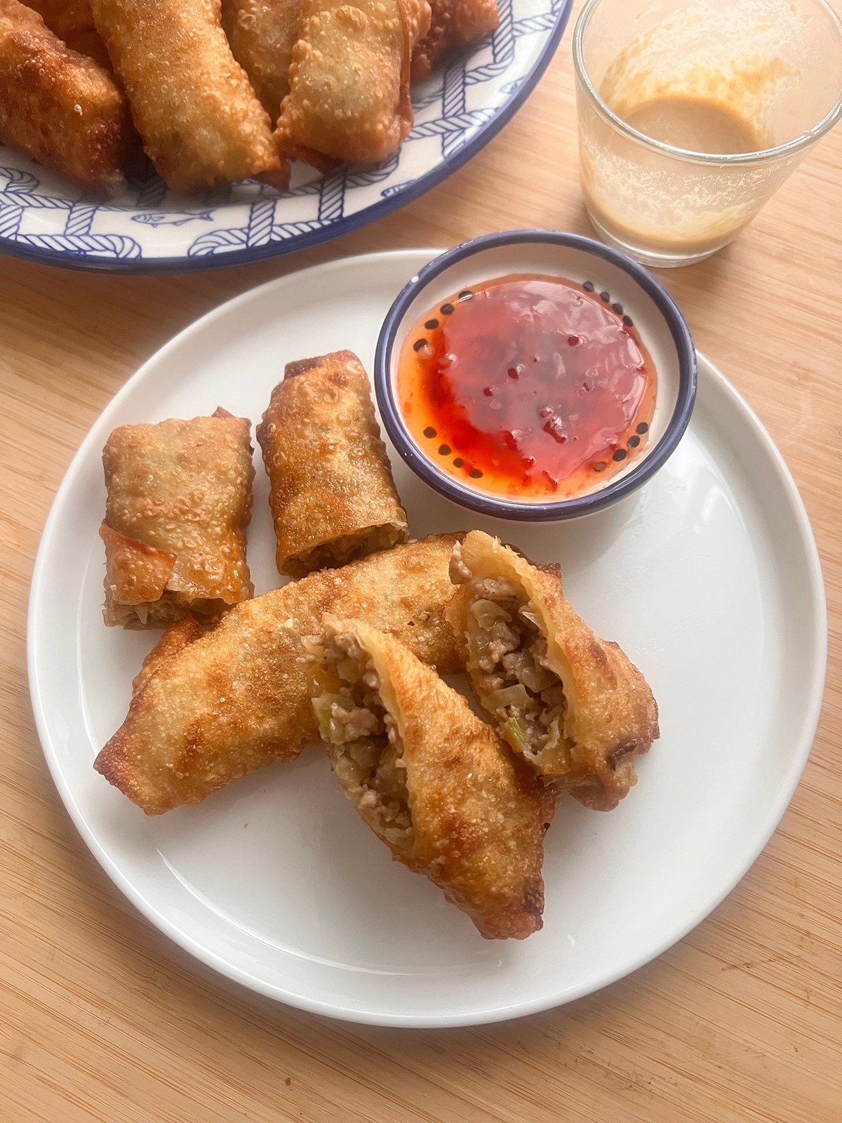 STP-Z-EGGROLLS-01_1111875830.jpg