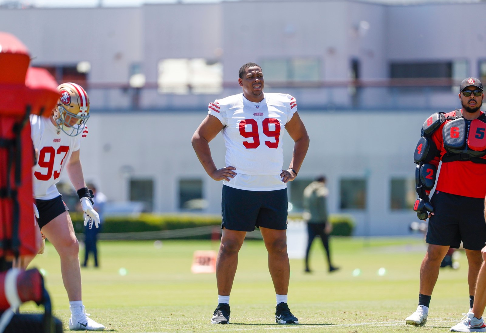 BNG-L-49ERS-0510-9_1095461750.jpg