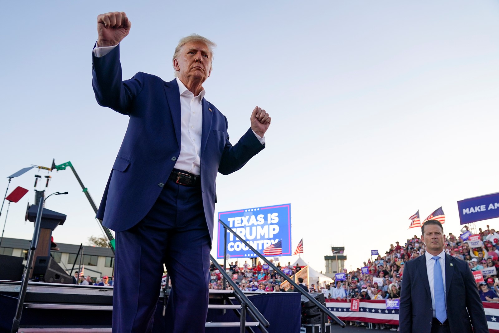 donald-trump_1061051358.jpg