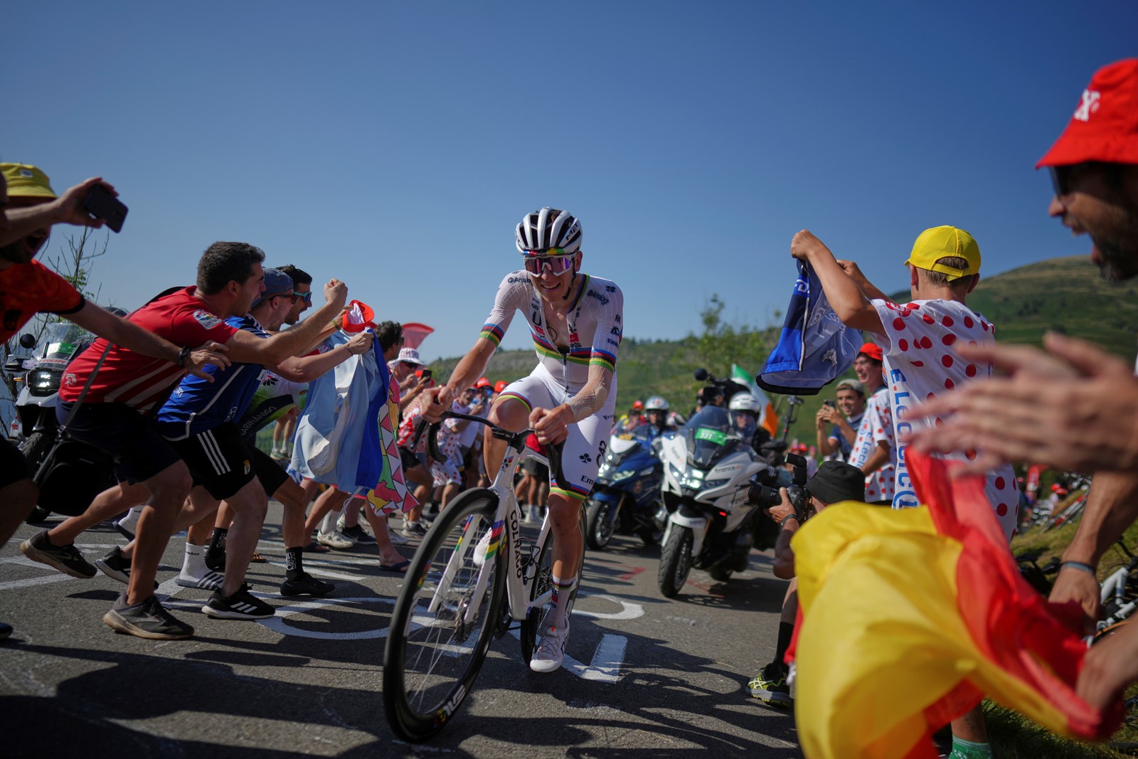 APTOPIX_Cycling_Tour_de_France_35805--d00a5_1095428903.jpg
