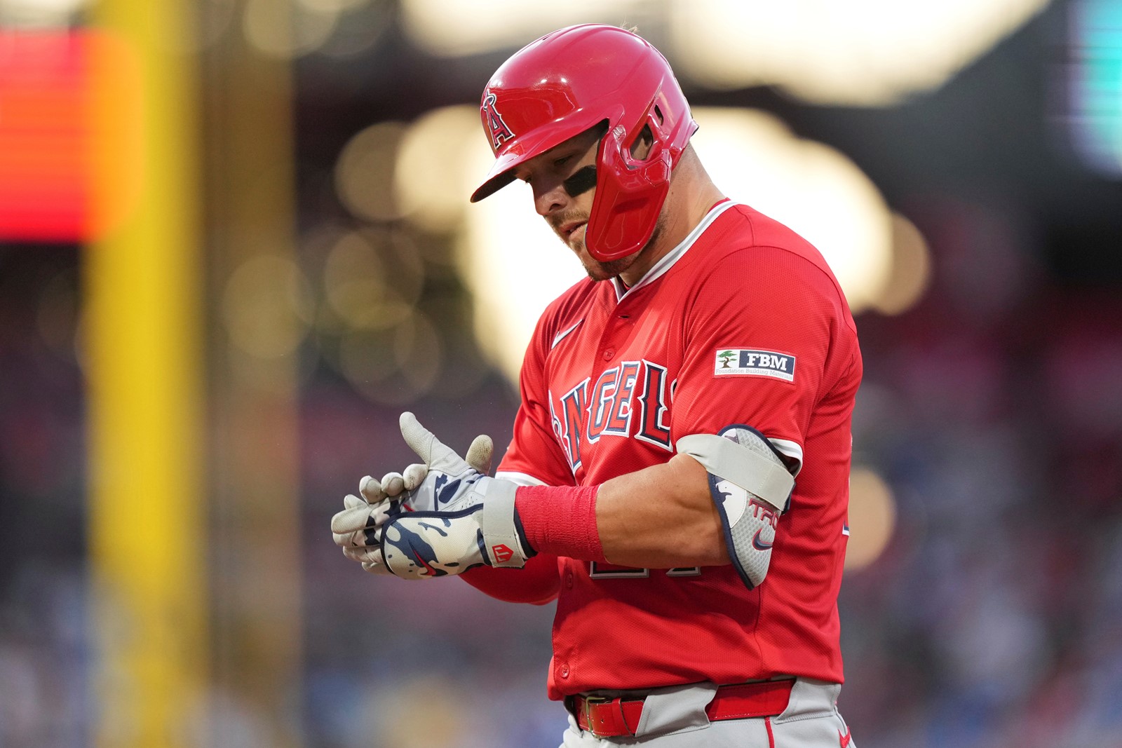 Angels_Phillies_Baseball_91902--ccc1a_1095471864.jpg