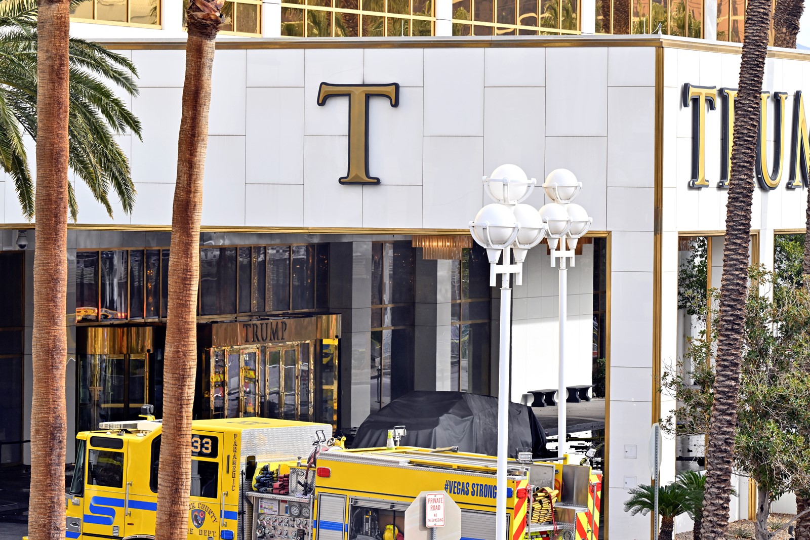 lasvegas-cybertruck-GADKEEMFYNROTJ3ULUAR6LZFQ4_1088164303.jpg