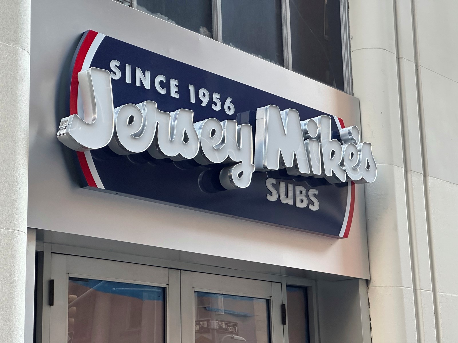 OCR-Z-JERSEYMIKES-1120_1086706525.jpg