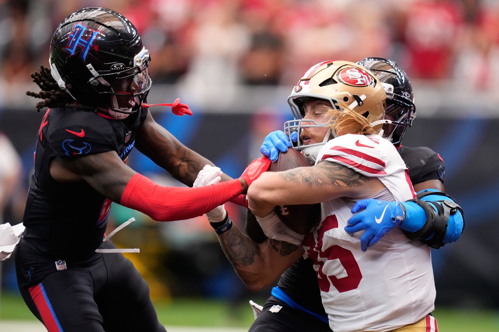 49ers_Texans_Football_35066--b1641_1099176269.jpg