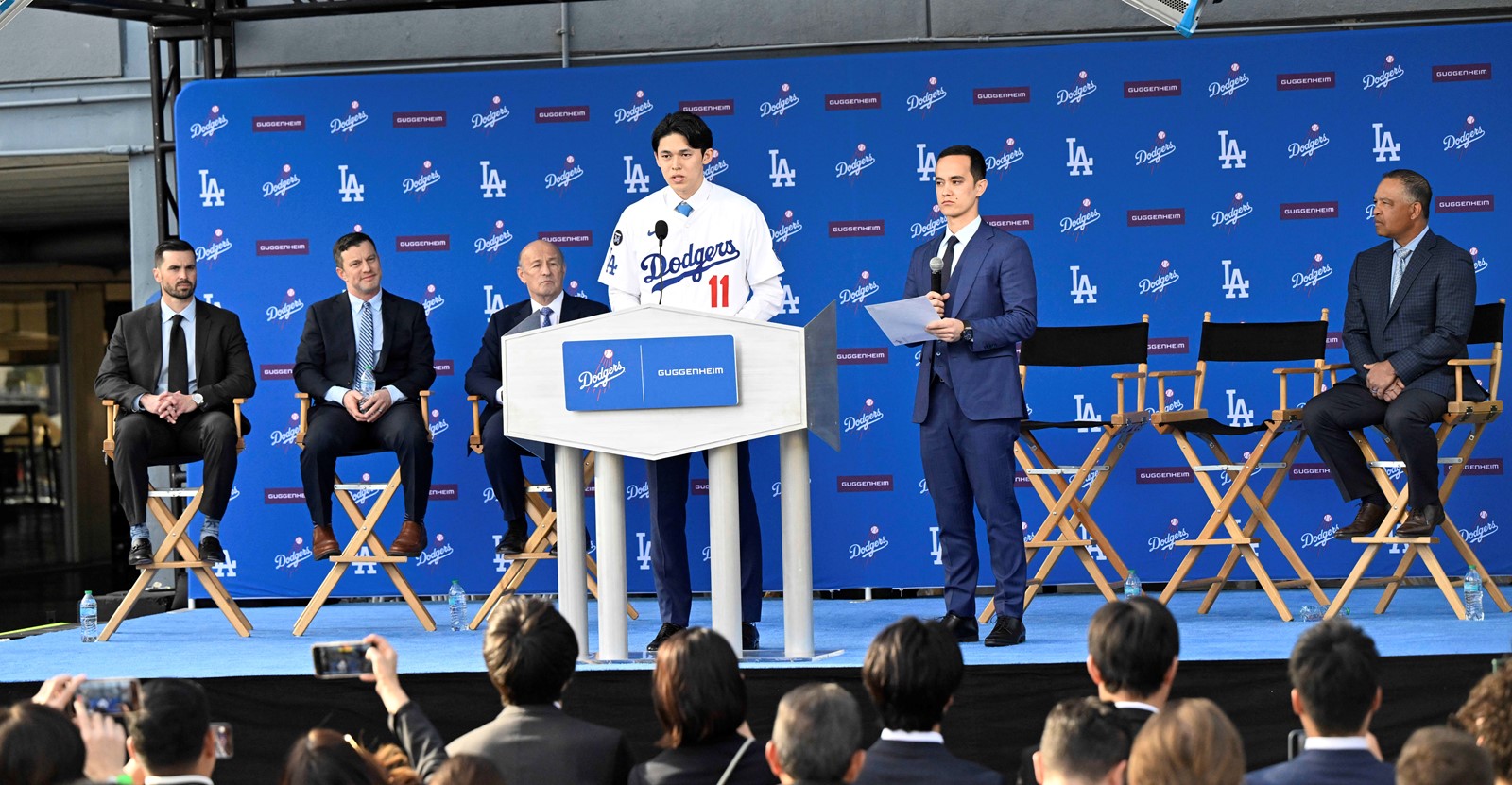 0122_NWS_LDN-L-DODGERS-0123-KB18_1088947023.jpg