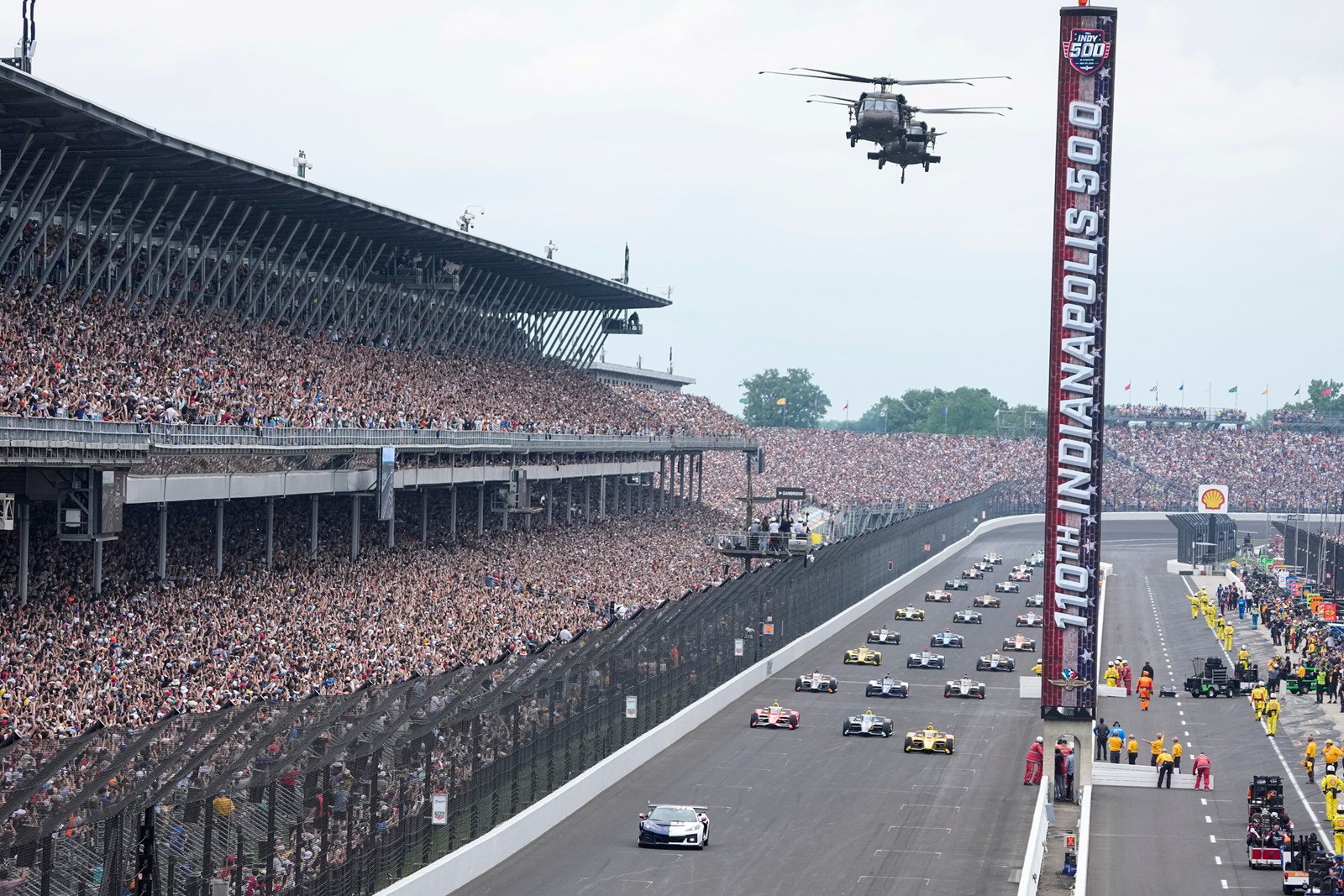 IndyCar_Indy_5__Auto_Racing_71_98--78d9b_1107023055.jpg