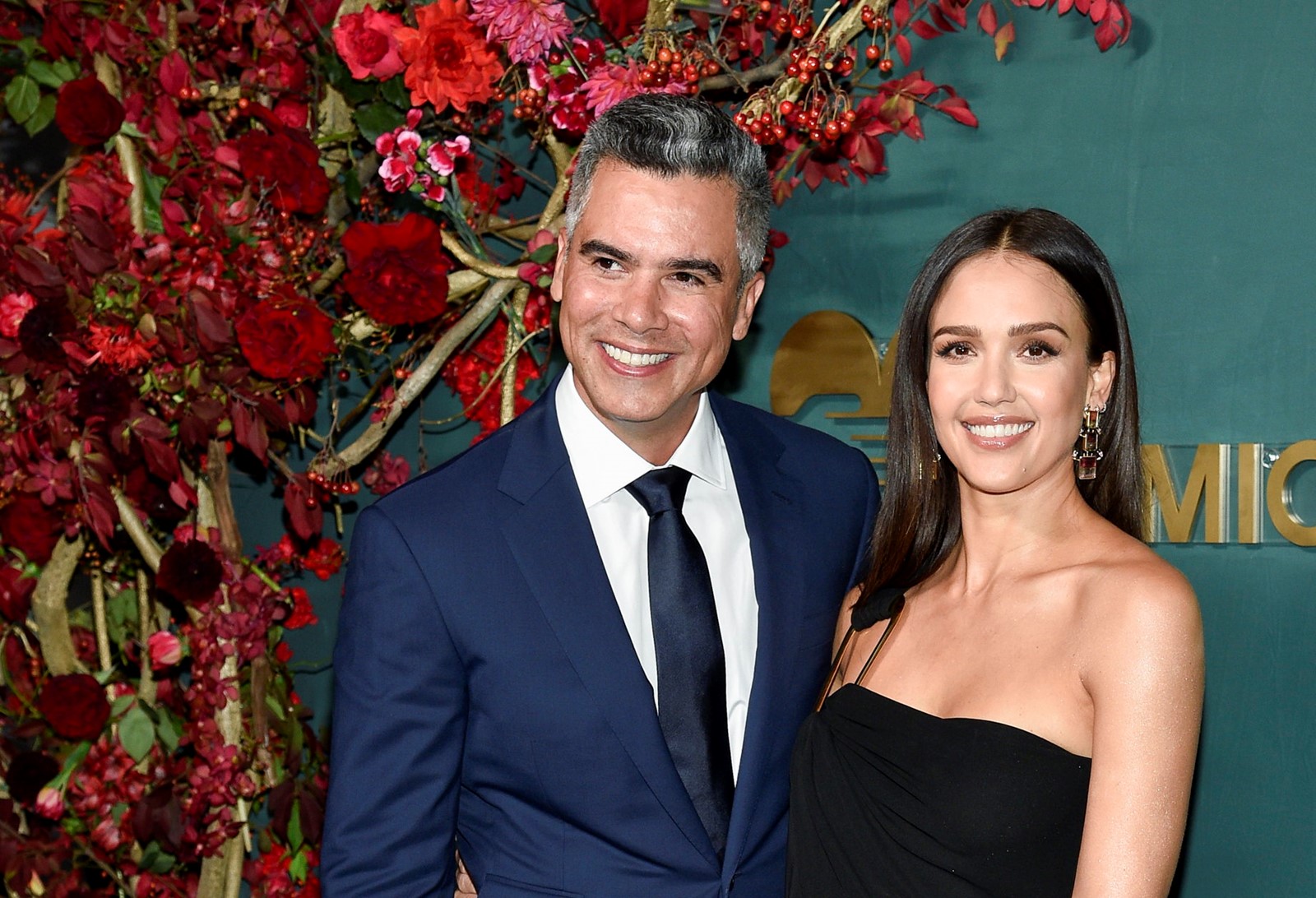 People_Jessica_Alba_08779--7ee99_1088724119.jpg