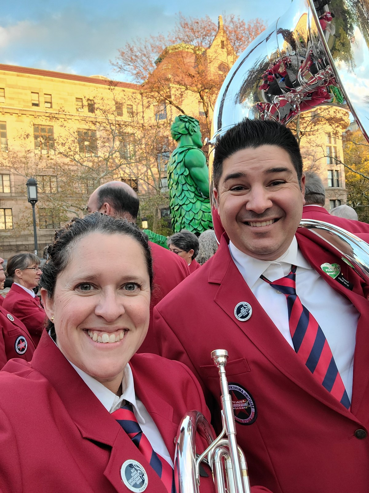 STT-L-ROSEPARADE-02-rotated#1_1101447794.jpg