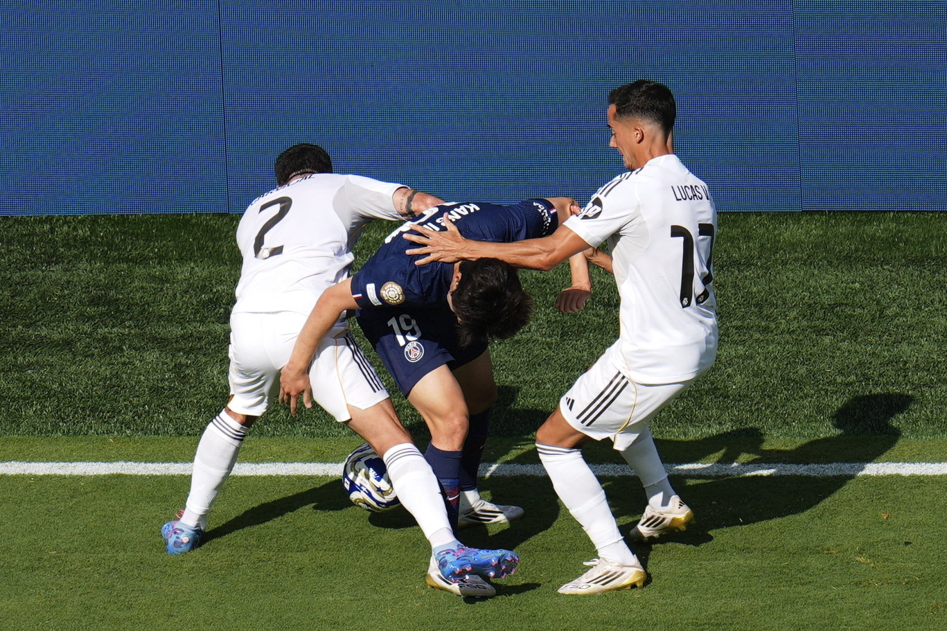 CWC_PSG_Real_Madrid_Soccer_77311--9e6ae_1095283956.jpg