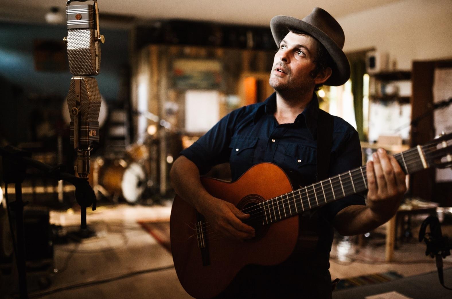 Colorado_sGregoryAlanIsakovLettuceIndiaArienab2020Grammynominations_1_1094455745.jpg