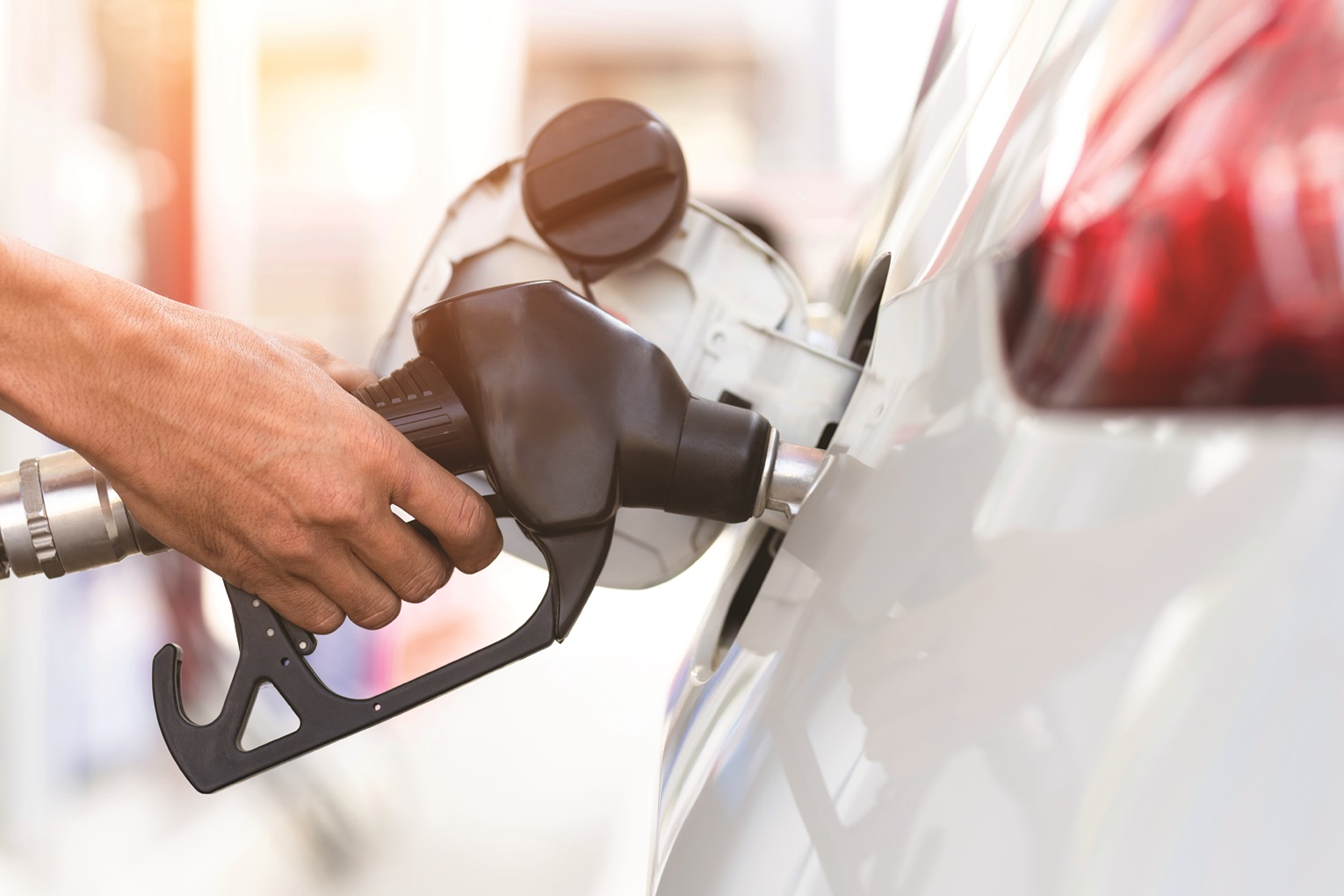 Gas-prices-wire-photo_1093003773.jpg