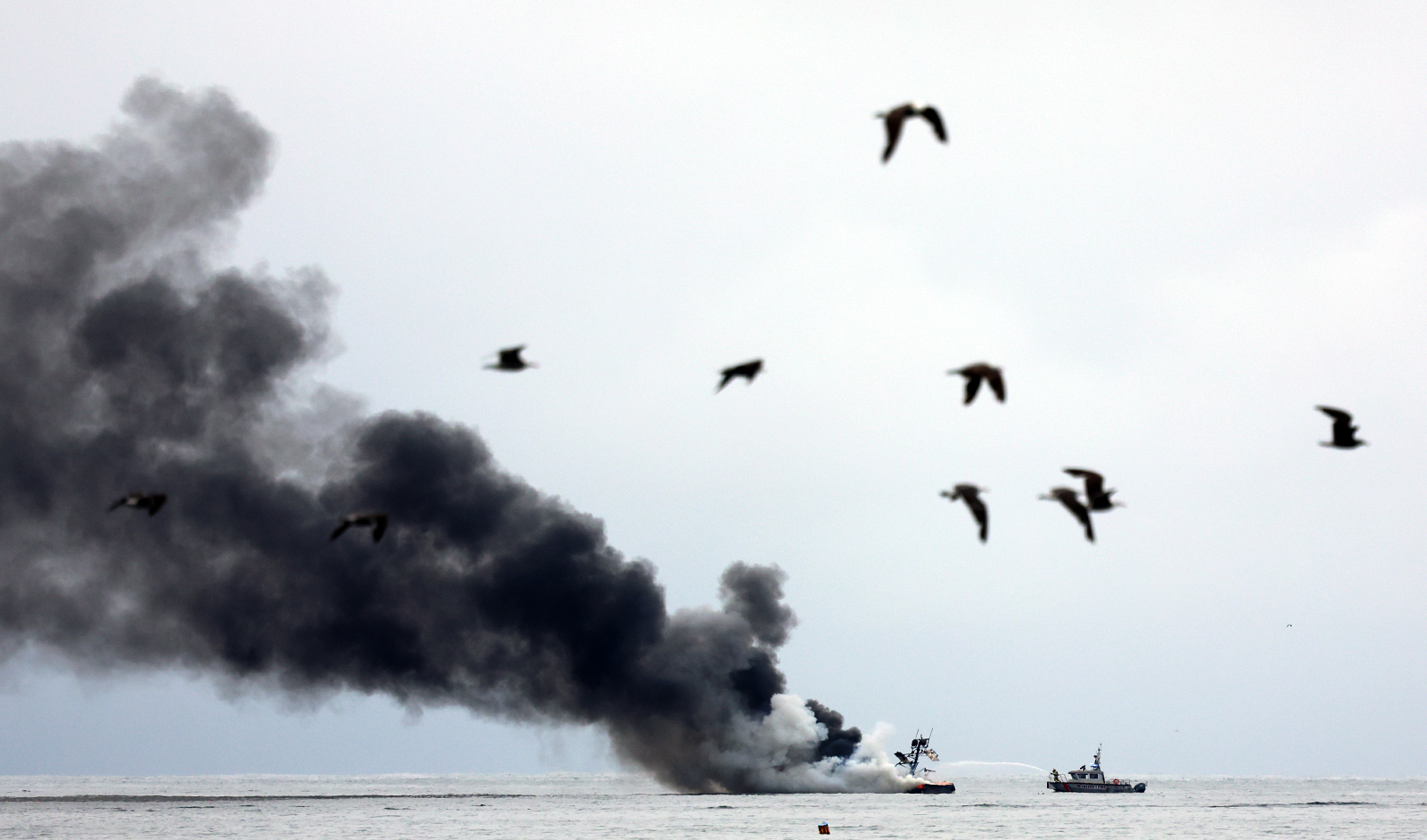 STC-L-PHBOATFIRE-0717-04_231431560_1095395020.jpg