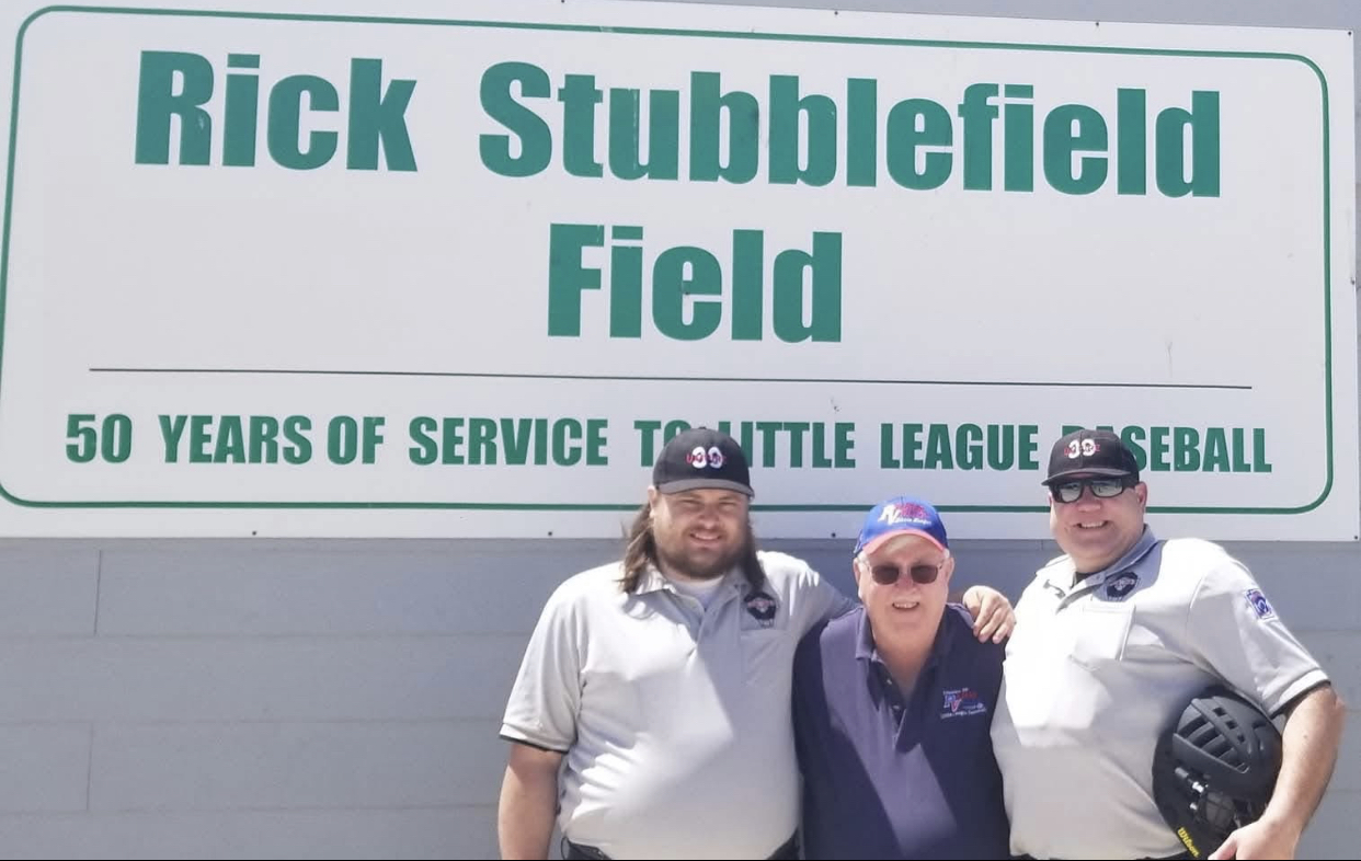 STC-L-STUBBLE-1217-02_1087679680.jpg