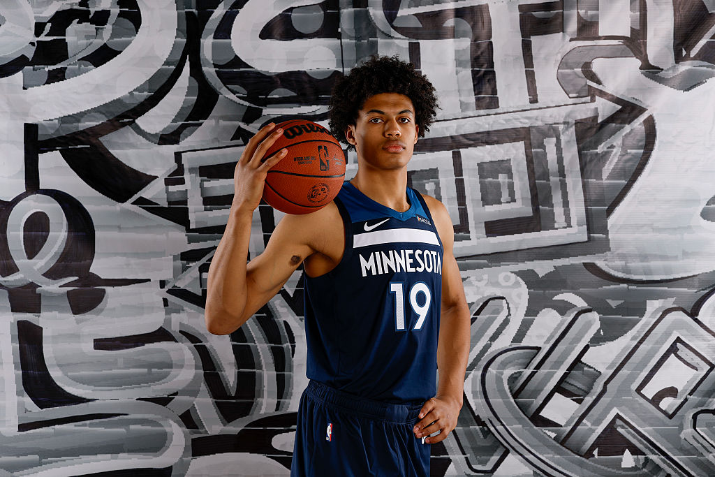 STP-Z-WOLVES-BERINGER-0720-01_1095489544.jpg