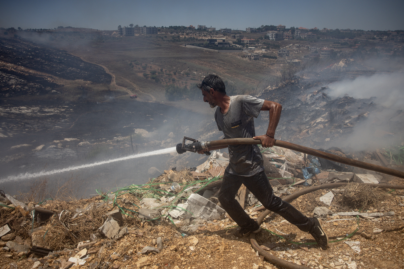 WORLD-NEWS-ISRAEL-HEZBOLLAH-GET_1080603049.jpg