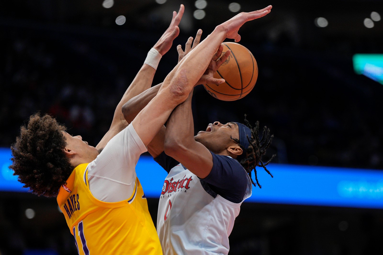 Lakers_Wizards_Basketball_81856--b2c56_1089252431.jpg