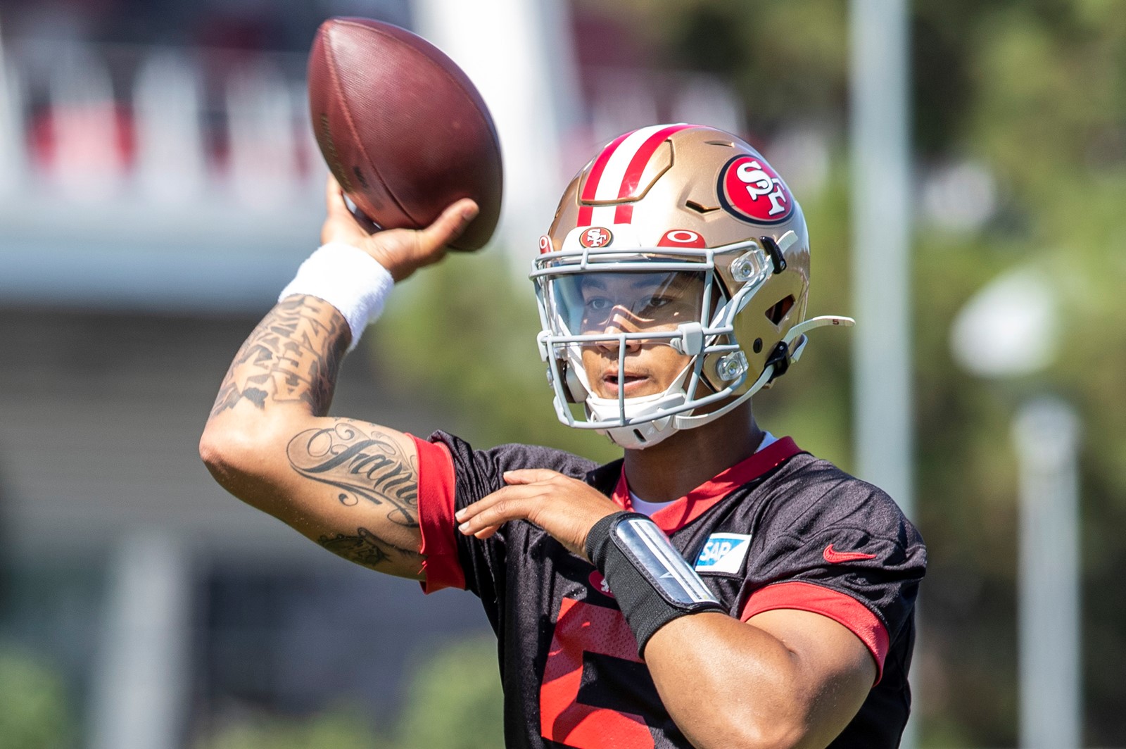 0610_NWS_BNG-L-49ERS-0902-21_100093782_1063707941.jpg