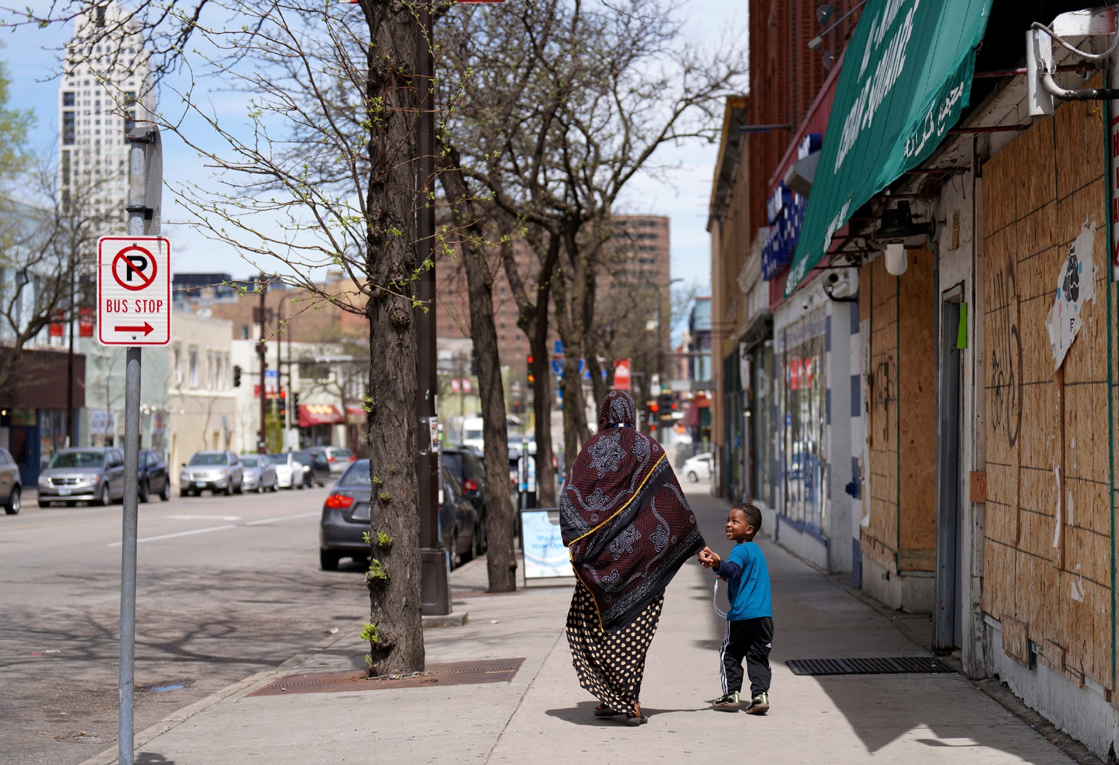 Faith_Leaders-Anxious_Migrants_51164--fb05f_1101561753.jpg