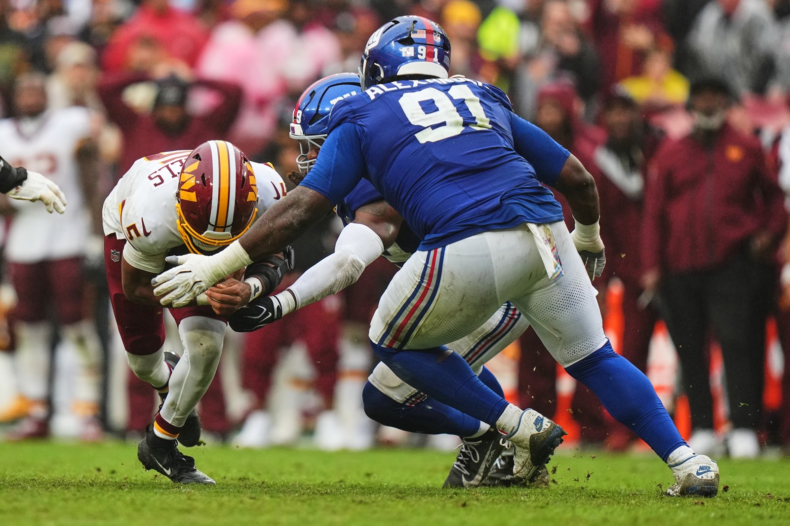 Giants_Commanders_Football_84586--cfbc9_1111881093.jpg