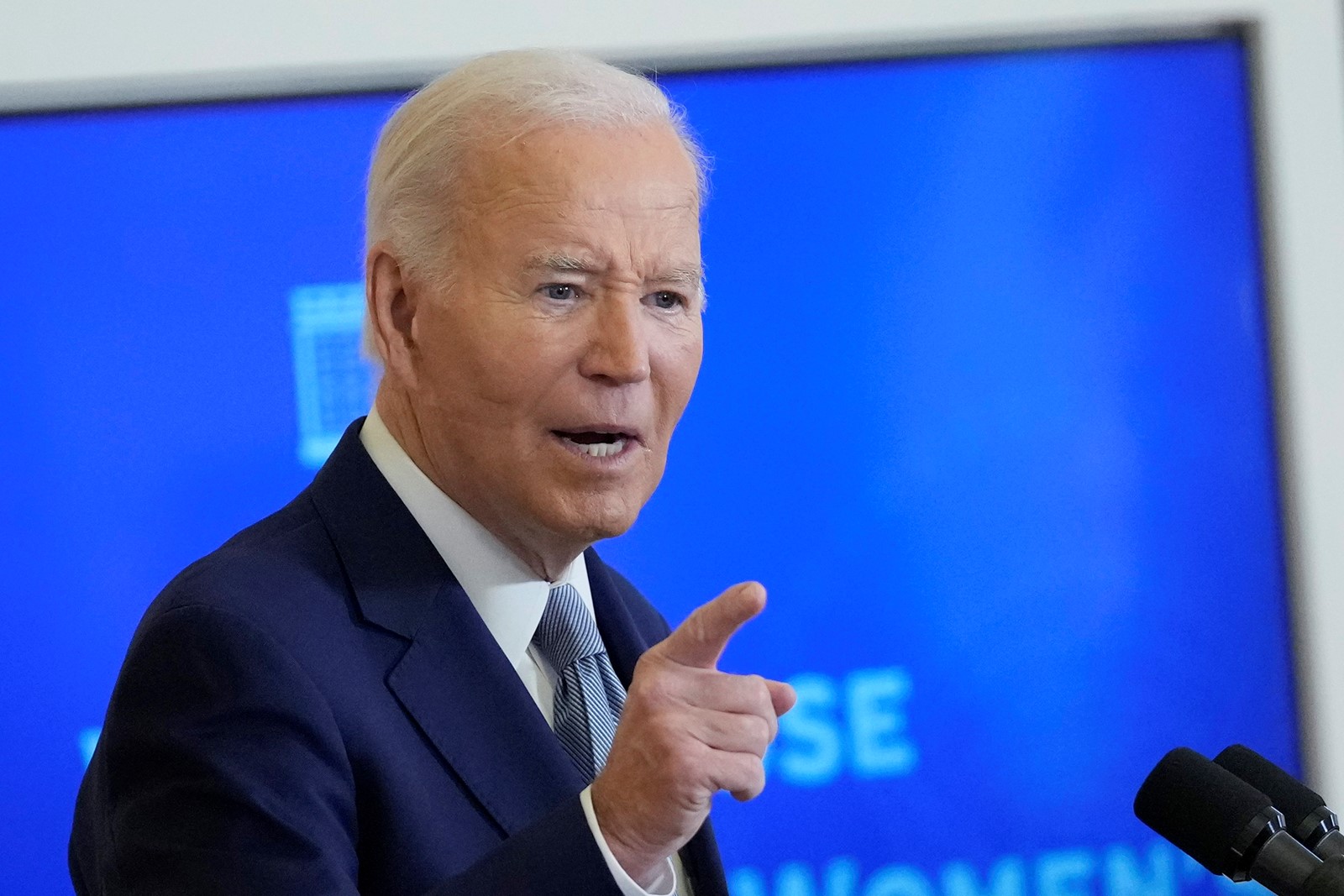 BIDEN_37916--267de_1087591964.jpg