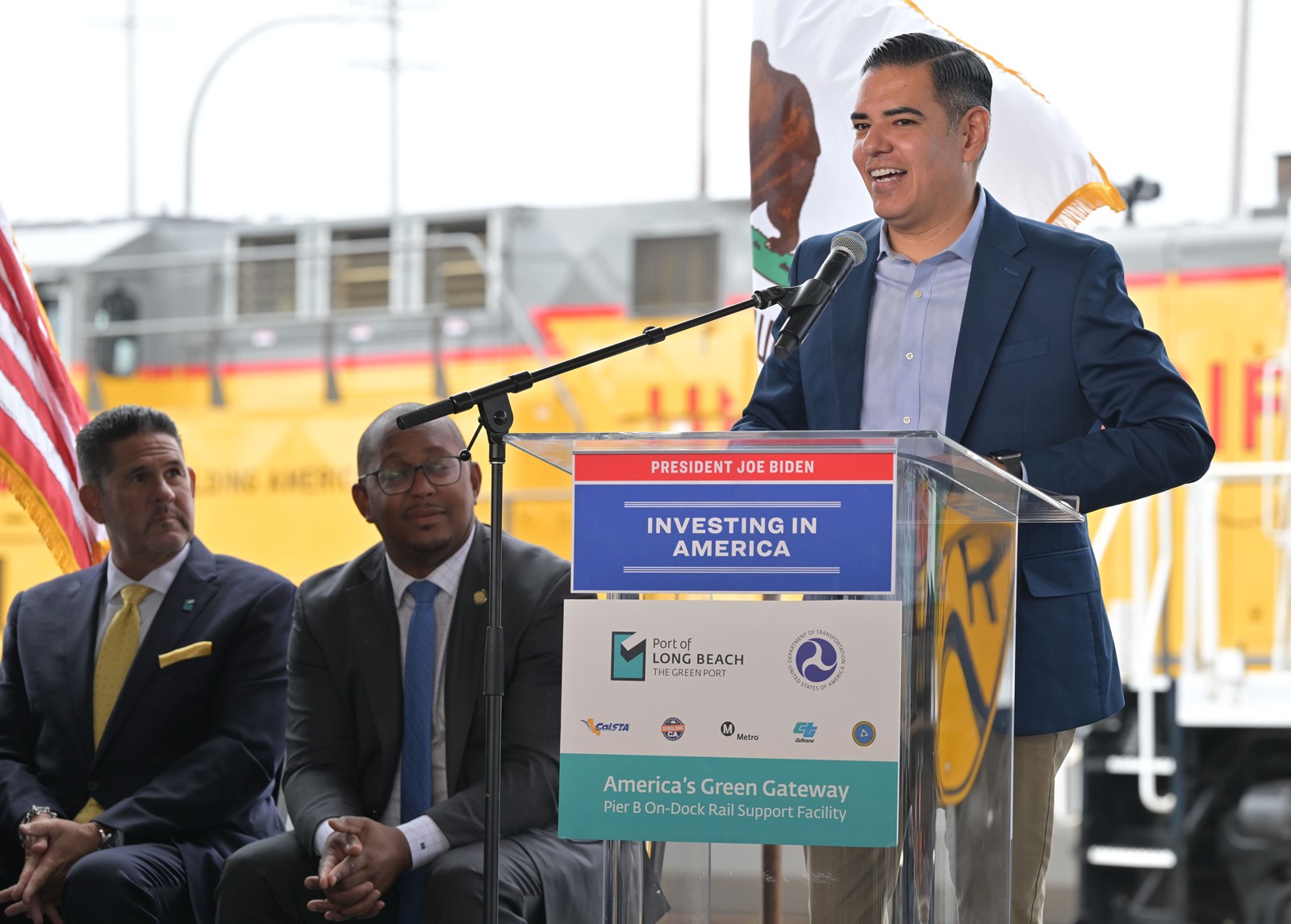 LPT-L-PIERB-GROUNDBREAKING-0719-09-BS_1083225299.jpg