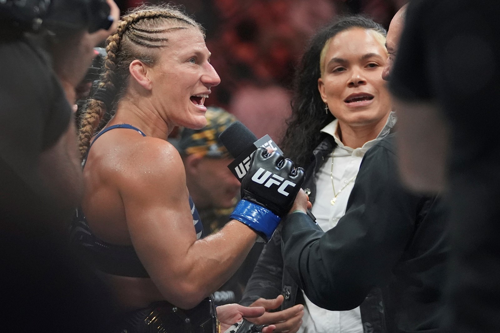 UFC_316_Mixed_Martial_Arts_28229--83f00_1094018129.jpg
