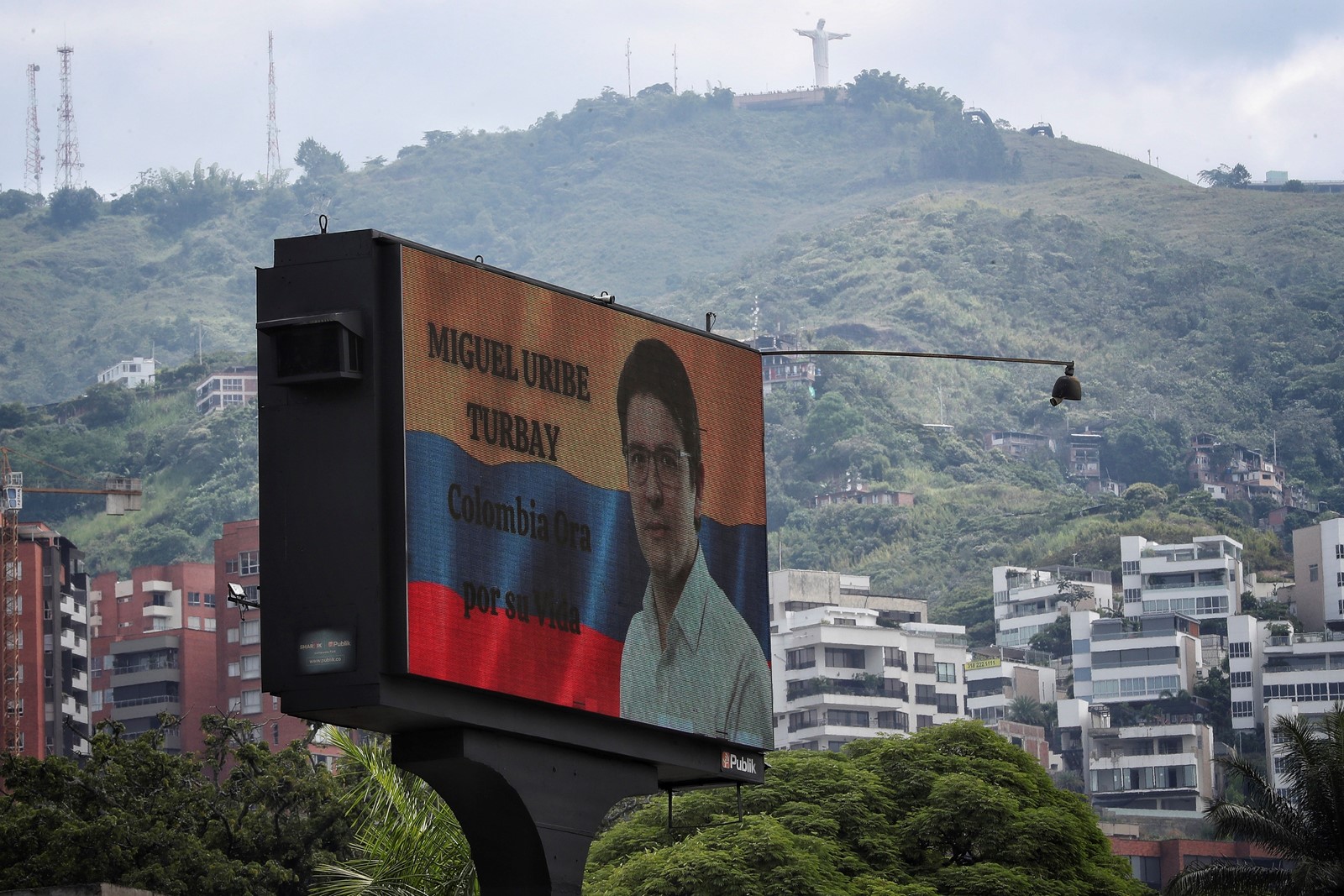 Colombia_Senator_Shot_86412--c9983_1094063456.jpg