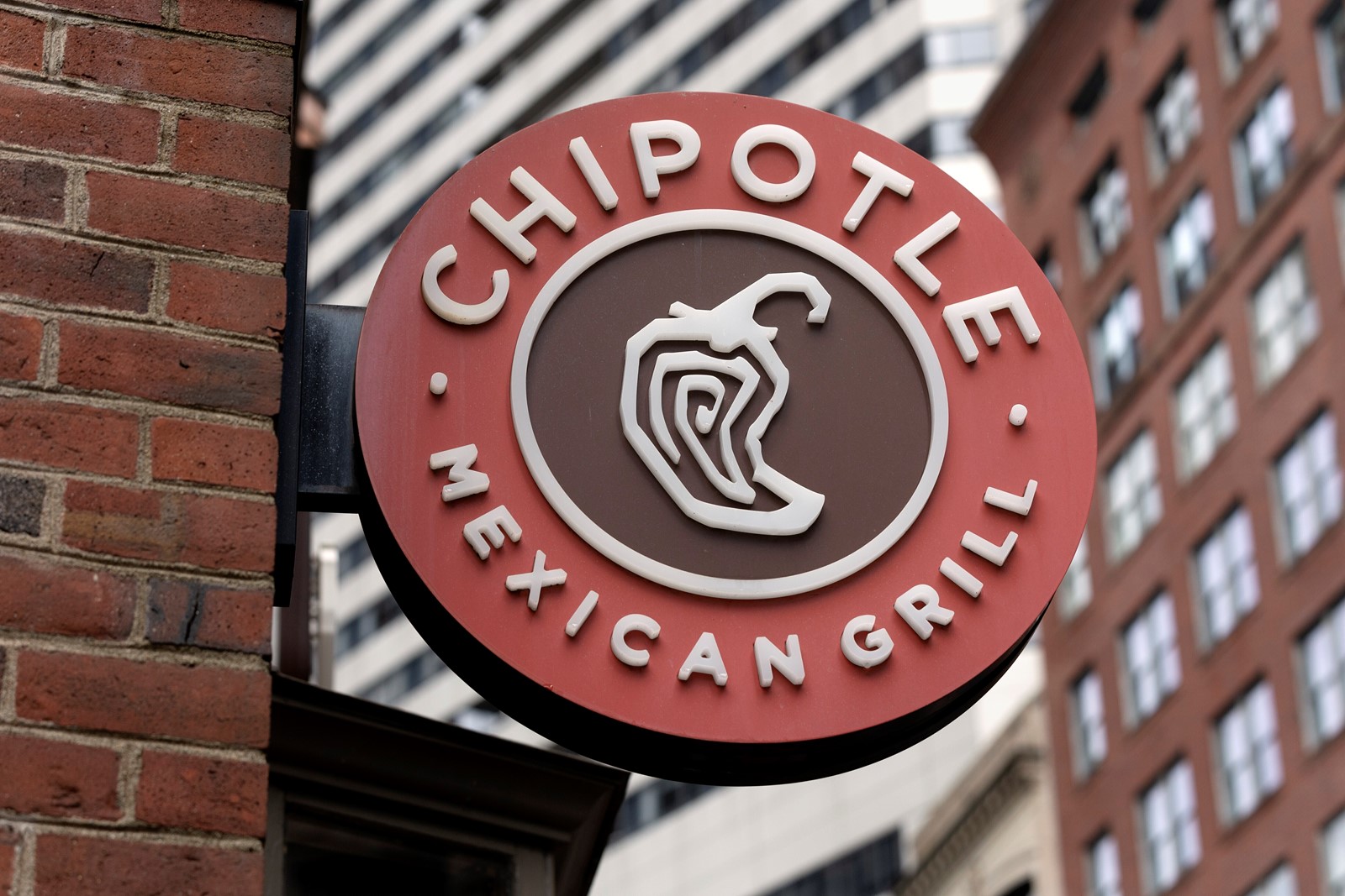 Chipotle_Union_Lawsuit_86094--cf554_1060879351.jpg