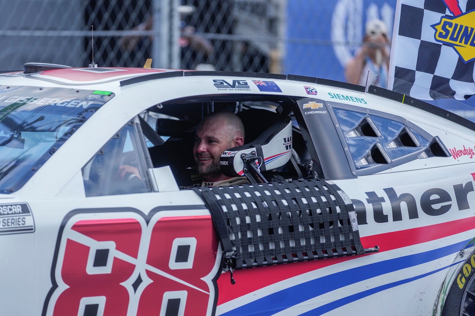 NASCAR_Chicago_Auto_Racing_56989--2ca97_1095264502.jpg