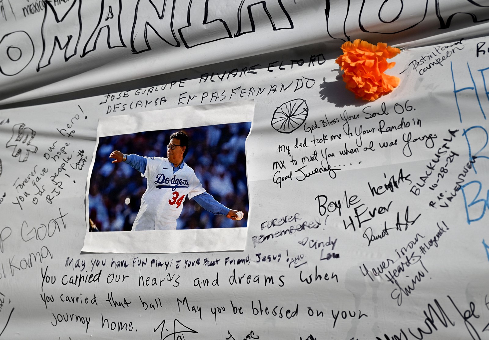 1029_NWS_LDN-L-A2-FERNANDO-TRIBUTE-1030_1085838138.jpg