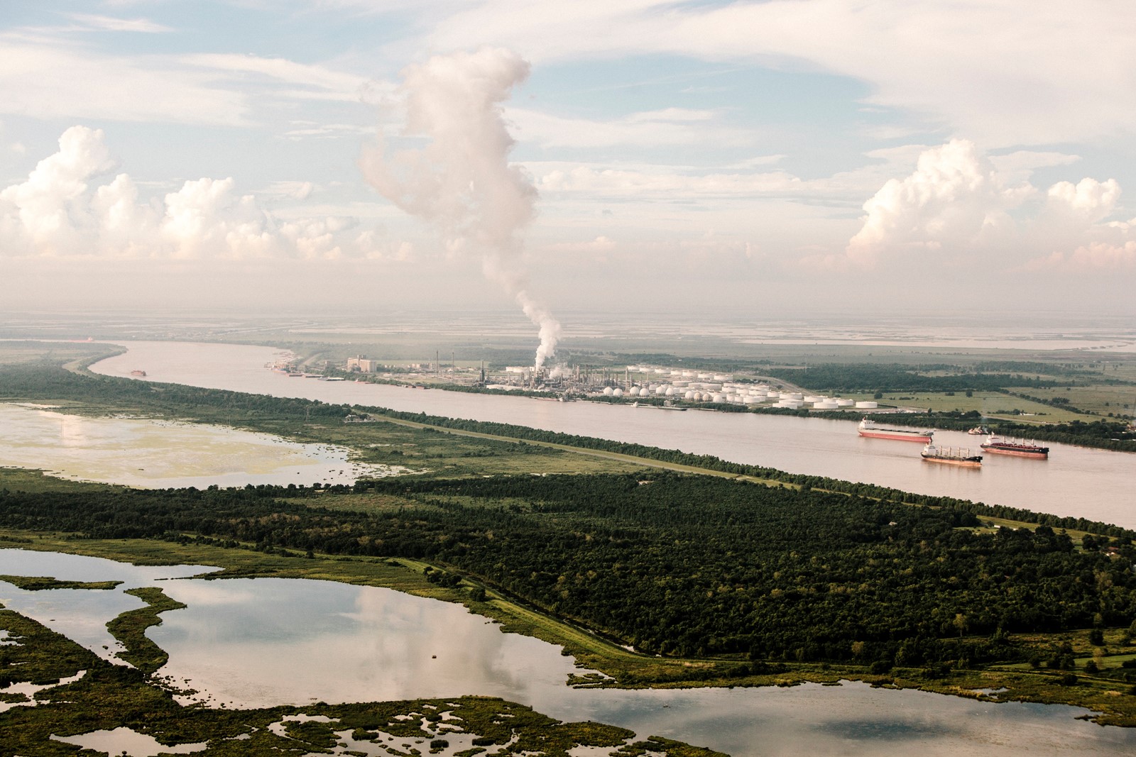 LA OXYGEN SHORTAGE_1063123728.jpg
