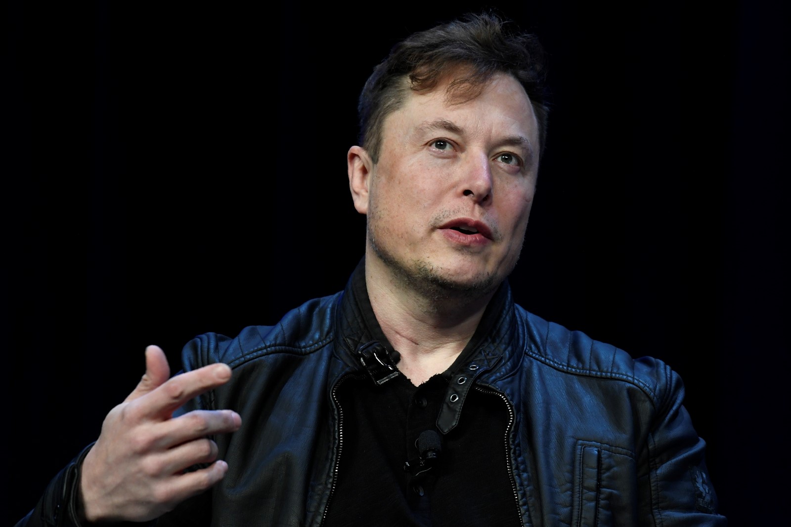 Tesla_Backlash_98312--d903a_1090425503.jpg