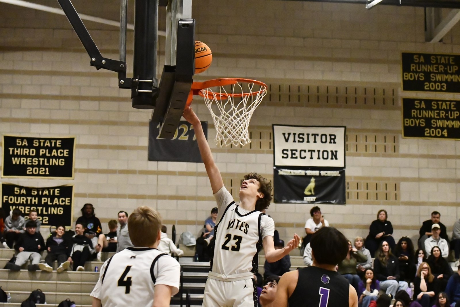BCC-L-MoHiBoys-2-21-2024-01_1075316638.jpg