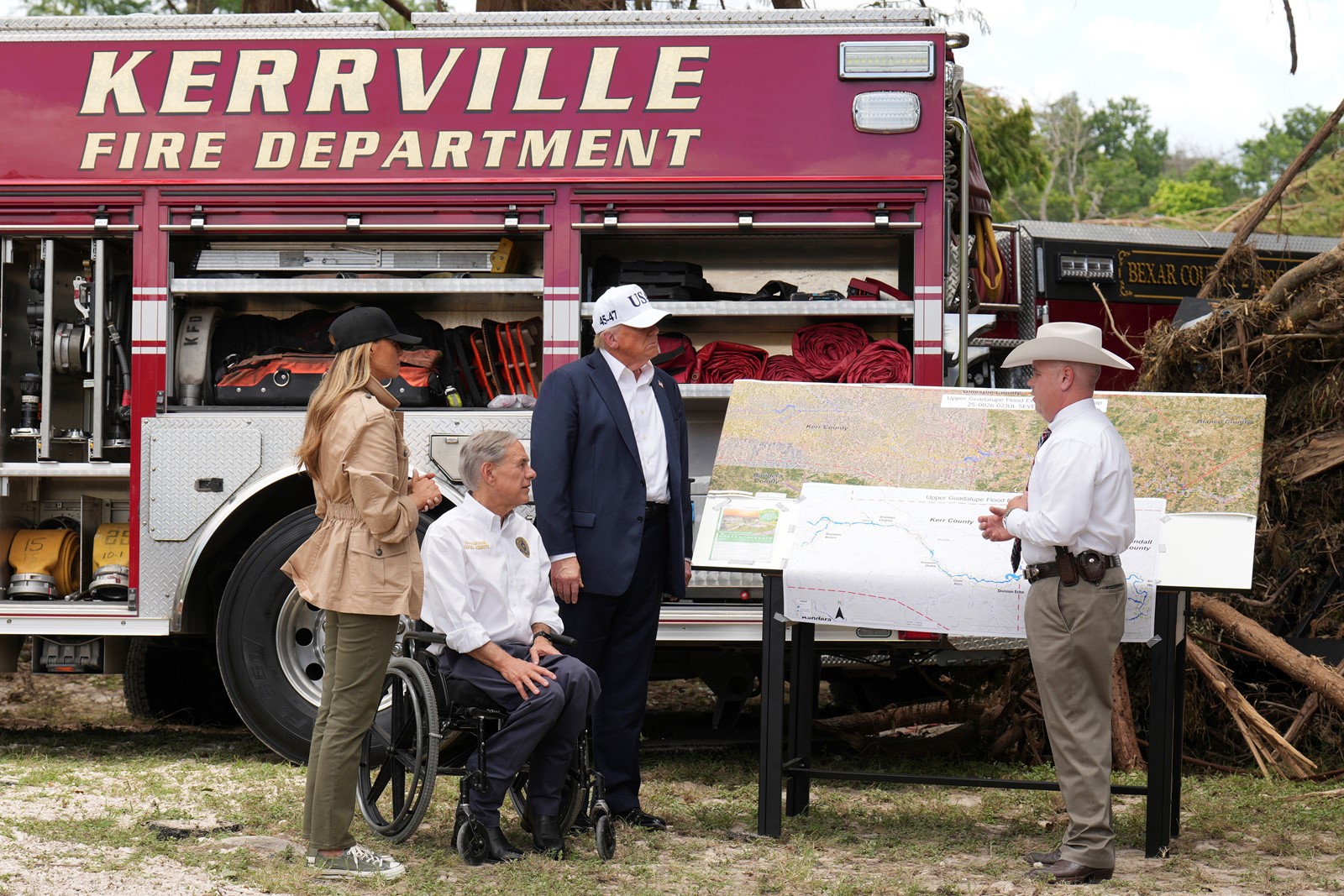 Trump_25268--ced9e_1095239641.jpg