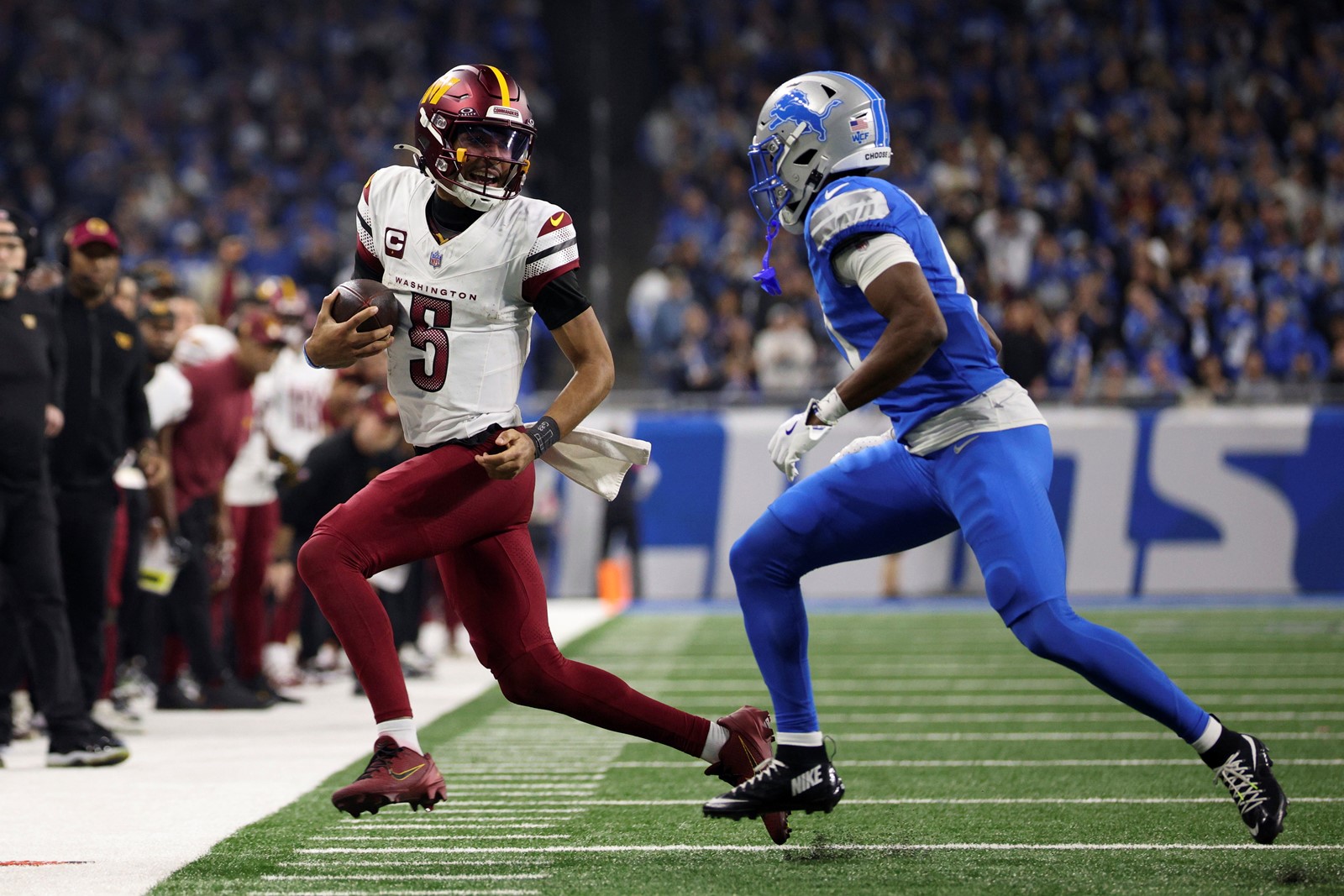 Commanders_Lions_Football_21242--77f6e_1088791508.jpg