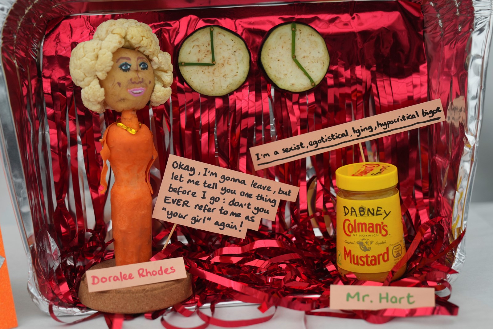Britain_Vegetable_Sculpture_27363--6c828_1094059348.jpg