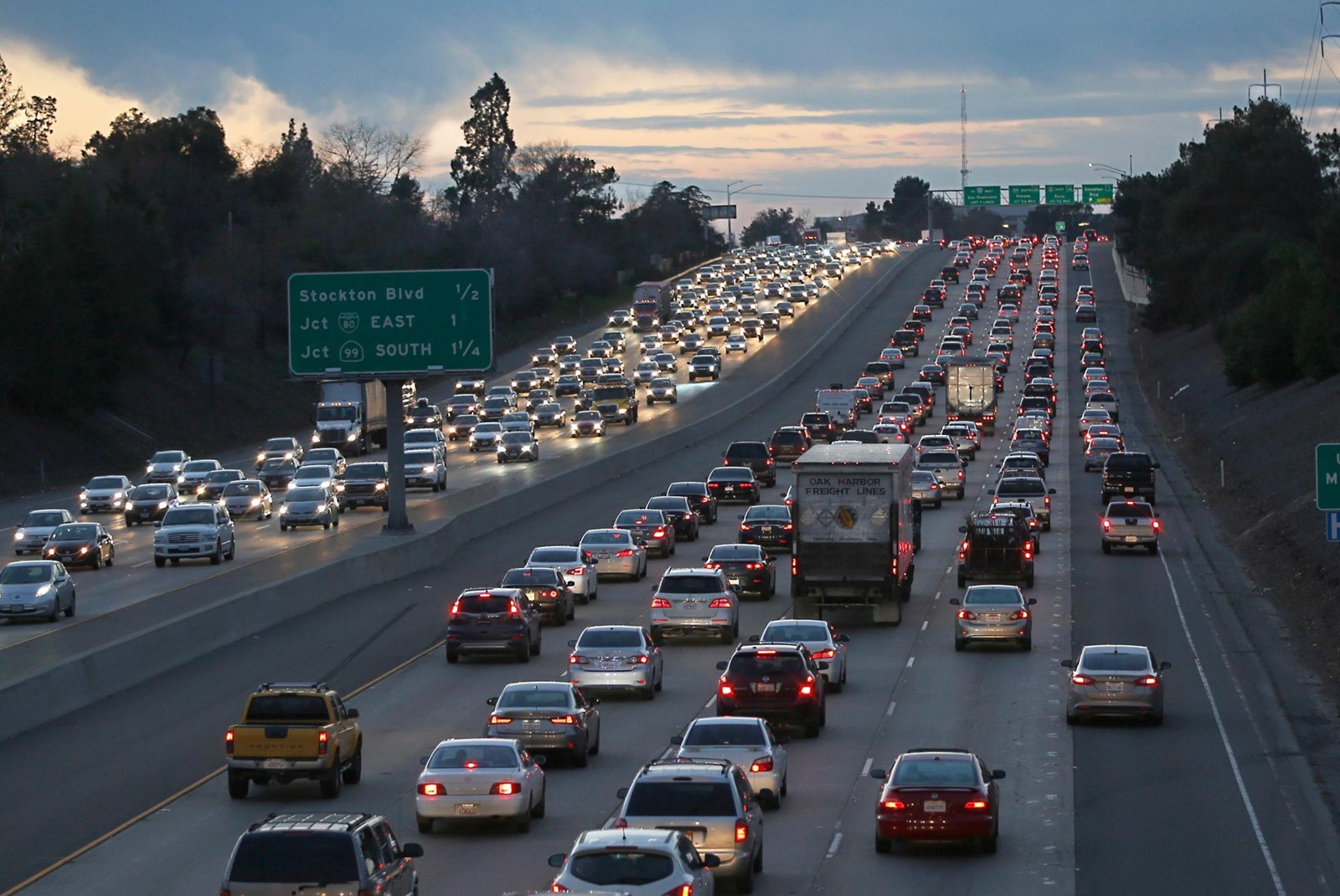 Automobile_Safety_Ratings_69876_1086676615.jpg